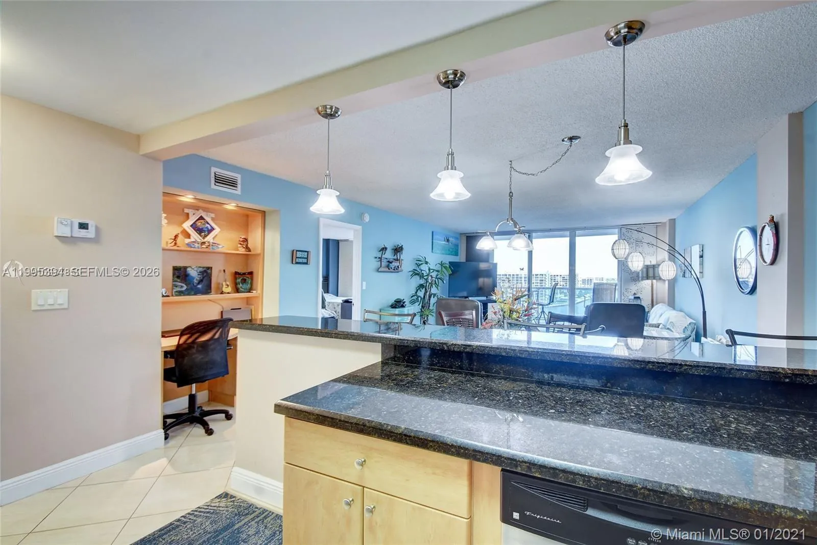 3800 S Ocean Dr 902, Hollywood, Florida 33019, Hollywood, Florida 33019, 1 Bedroom Bedrooms, ,1 BathroomBathrooms,Residential Lease,For Rent,3800 S Ocean Dr 902, Hollywood, Florida 33019,A11995394