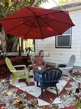 1909 Pierce St 2, Hollywood, Florida 33020, Hollywood, Florida 33020, ,1 BathroomBathrooms,Residential Lease,For Rent,1909 Pierce St 2, Hollywood, Florida 33020,A11995397