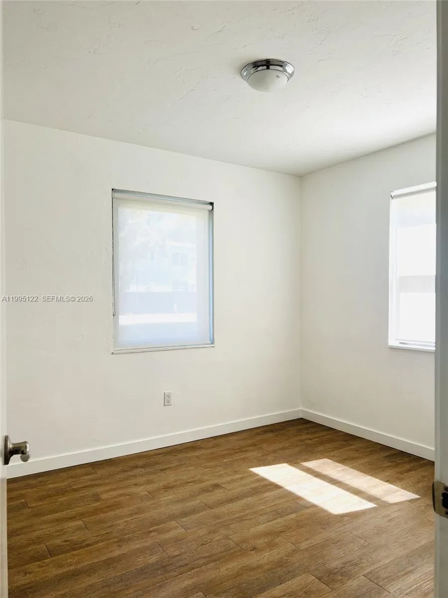4203 Sw 15 St 2, Miami, Florida 33142, Miami, Florida 33142, 2 Bedrooms Bedrooms, ,1 BathroomBathrooms,Residential Lease,For Rent,4203 Sw 15 St 2, Miami, Florida 33142,A11995122