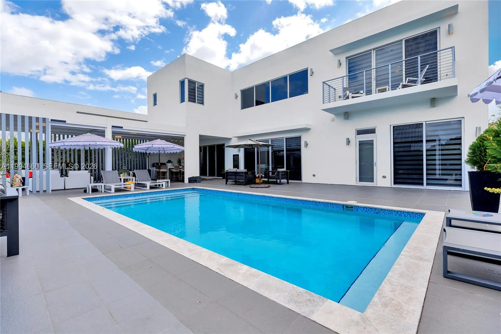 16631 Sunset Way, Weston, Florida 33326, Weston, Florida 33326, 5 Bedrooms Bedrooms, ,5 BathroomsBathrooms,Residential,For Sale,16631 Sunset Way, Weston, Florida 33326,A11994660