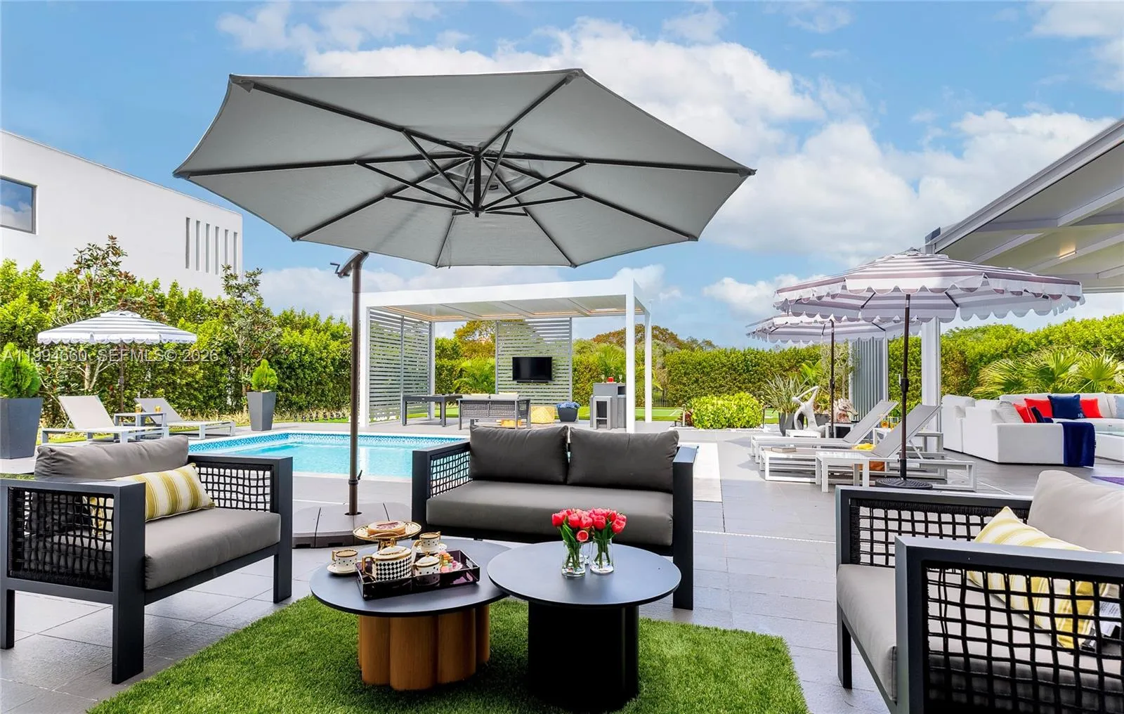 16631 Sunset Way, Weston, Florida 33326, Weston, Florida 33326, 5 Bedrooms Bedrooms, ,5 BathroomsBathrooms,Residential,For Sale,16631 Sunset Way, Weston, Florida 33326,A11994660