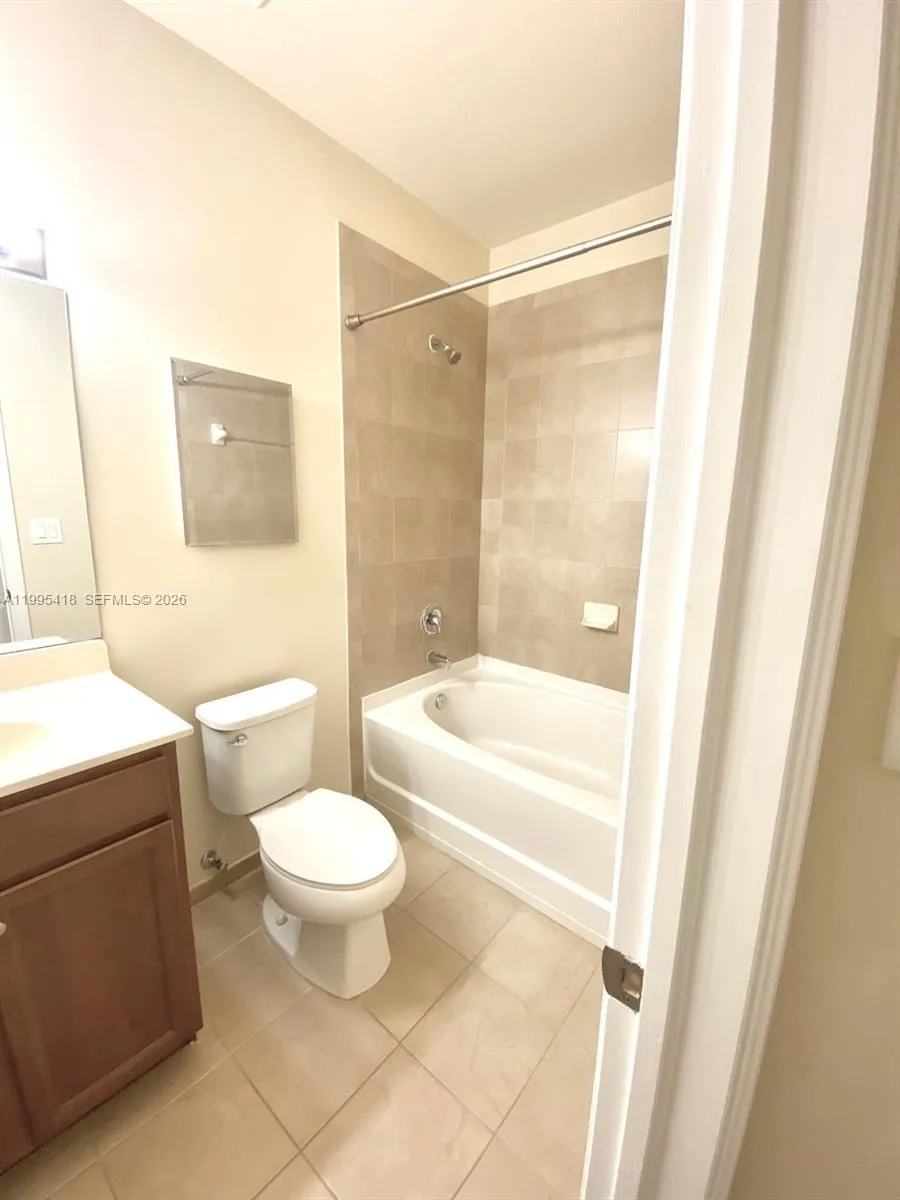 8760 Nw 97th Ave 201, Doral, Florida 33178, Doral, Florida 33178, 3 Bedrooms Bedrooms, ,2 BathroomsBathrooms,Residential Lease,For Rent,8760 Nw 97th Ave 201, Doral, Florida 33178,A11995418