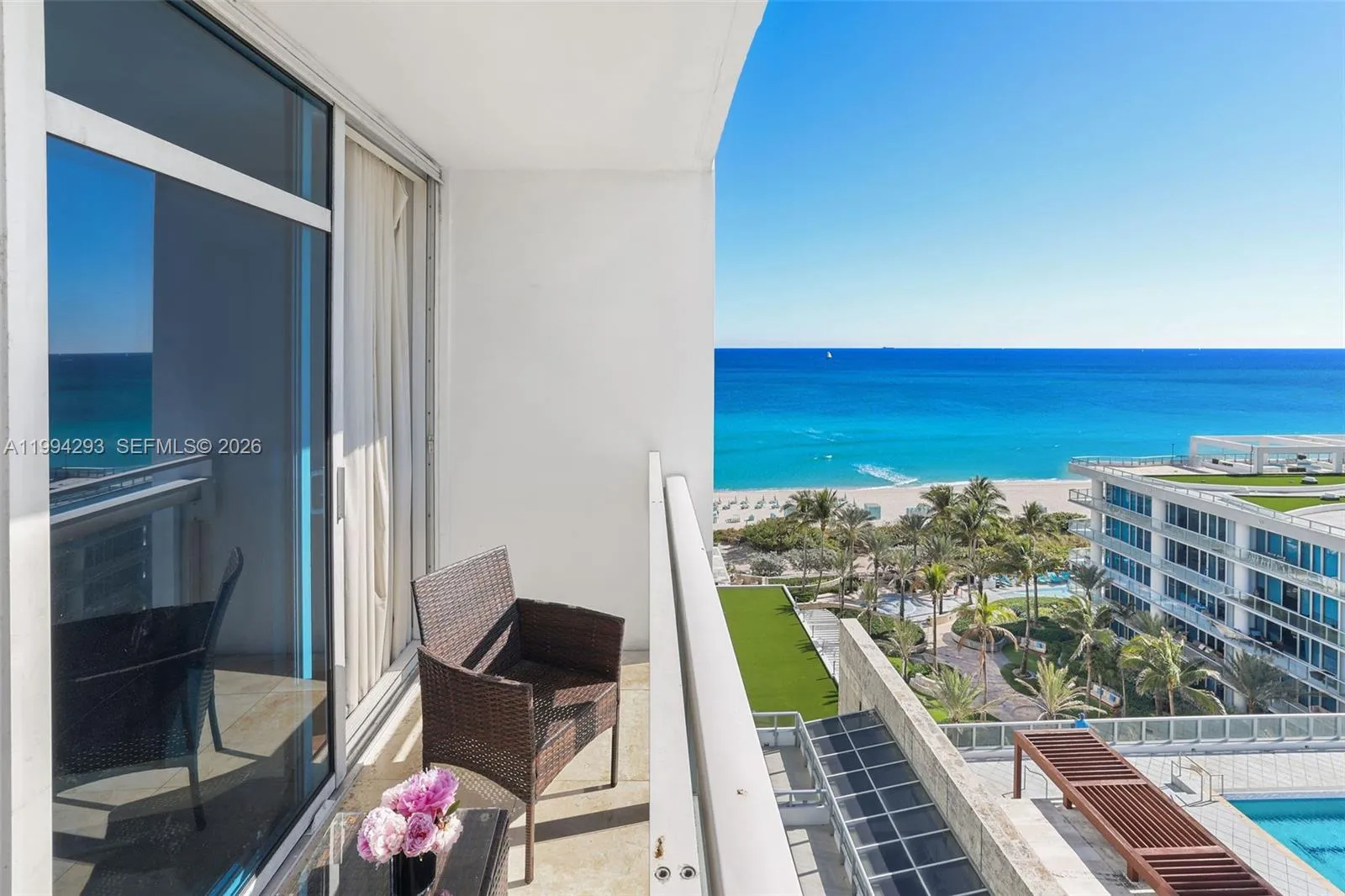 6801 Collins Ave 1112 (door 1102), Miami Beach, Fl, Miami Beach, Florida 33141, 2 Bedrooms Bedrooms, ,2 BathroomsBathrooms,Residential Lease,For Rent,6801 Collins Ave 1112 (door 1102), Miami Beach, Fl,A11994293
