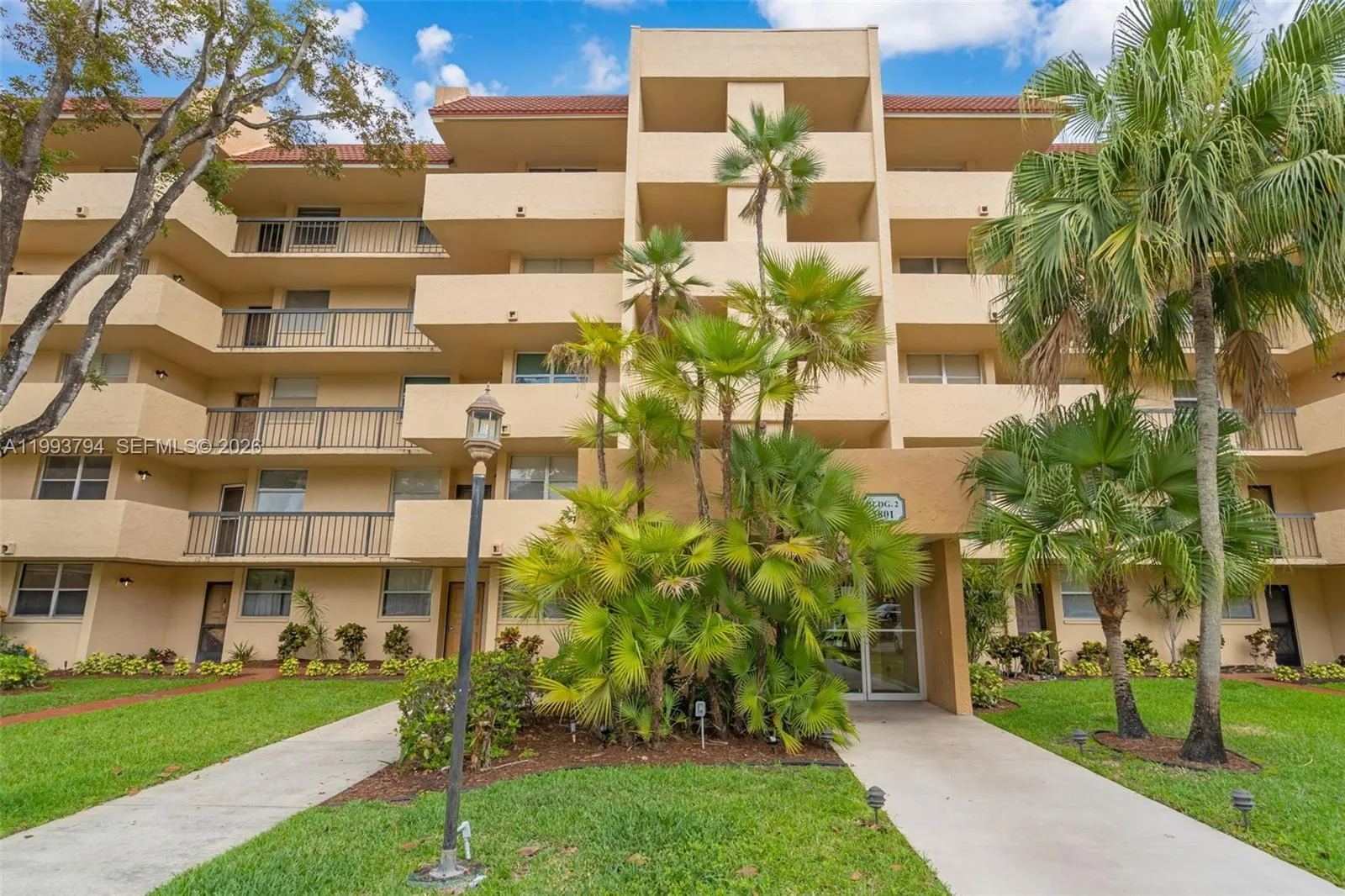3801 Environ Blvd 116, Lauderhill, Florida 33319, Lauderhill, Florida 33319, 2 Bedrooms Bedrooms, ,2 BathroomsBathrooms,Residential,For Sale,3801 Environ Blvd 116, Lauderhill, Florida 33319,A11993794