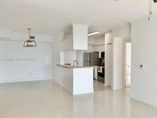 17100 N Bay Rd 1604, Sunny Isles Beach, Florida 33, Sunny Isles Beach, Florida 33160, 3 Bedrooms Bedrooms, ,2 BathroomsBathrooms,Residential Lease,For Rent,17100 N Bay Rd 1604, Sunny Isles Beach, Florida 33,A11995470