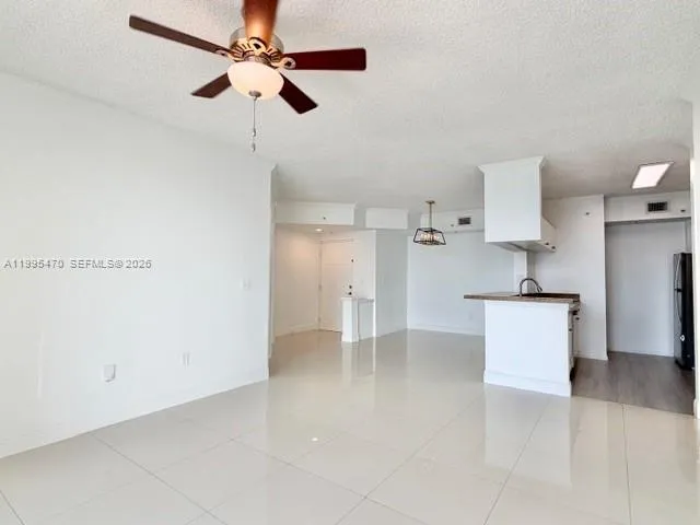 17100 N Bay Rd 1604, Sunny Isles Beach, Florida 33, Sunny Isles Beach, Florida 33160, 3 Bedrooms Bedrooms, ,2 BathroomsBathrooms,Residential Lease,For Rent,17100 N Bay Rd 1604, Sunny Isles Beach, Florida 33,A11995470