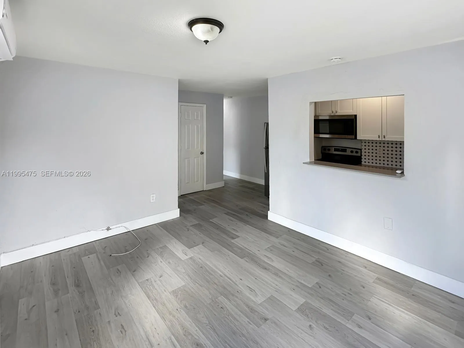 6647 Sw 59th Pl 101, South Miami, Florida 33143, South Miami, Florida 33143, 2 Bedrooms Bedrooms, ,1 BathroomBathrooms,Residential Lease,For Rent,6647 Sw 59th Pl 101, South Miami, Florida 33143,A11995475