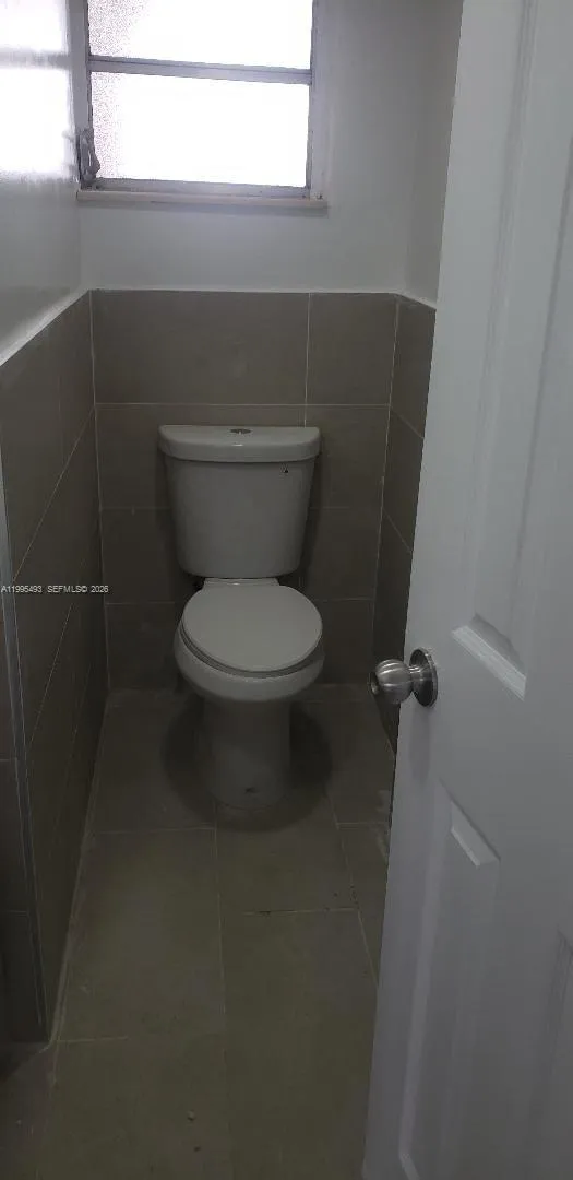 870 Nw 87th Ave 407, Miami, Florida 33172, Miami, Florida 33172, 2 Bedrooms Bedrooms, ,2 BathroomsBathrooms,Residential Lease,For Rent,870 Nw 87th Ave 407, Miami, Florida 33172,A11995493