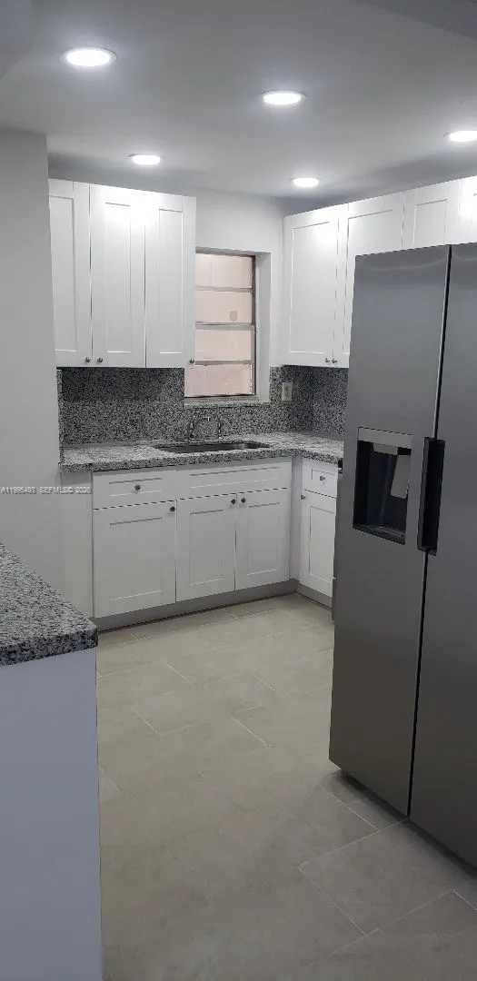 870 Nw 87th Ave 407, Miami, Florida 33172, Miami, Florida 33172, 2 Bedrooms Bedrooms, ,2 BathroomsBathrooms,Residential Lease,For Rent,870 Nw 87th Ave 407, Miami, Florida 33172,A11995493