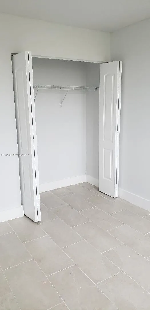 870 Nw 87th Ave 407, Miami, Florida 33172, Miami, Florida 33172, 2 Bedrooms Bedrooms, ,2 BathroomsBathrooms,Residential Lease,For Rent,870 Nw 87th Ave 407, Miami, Florida 33172,A11995493