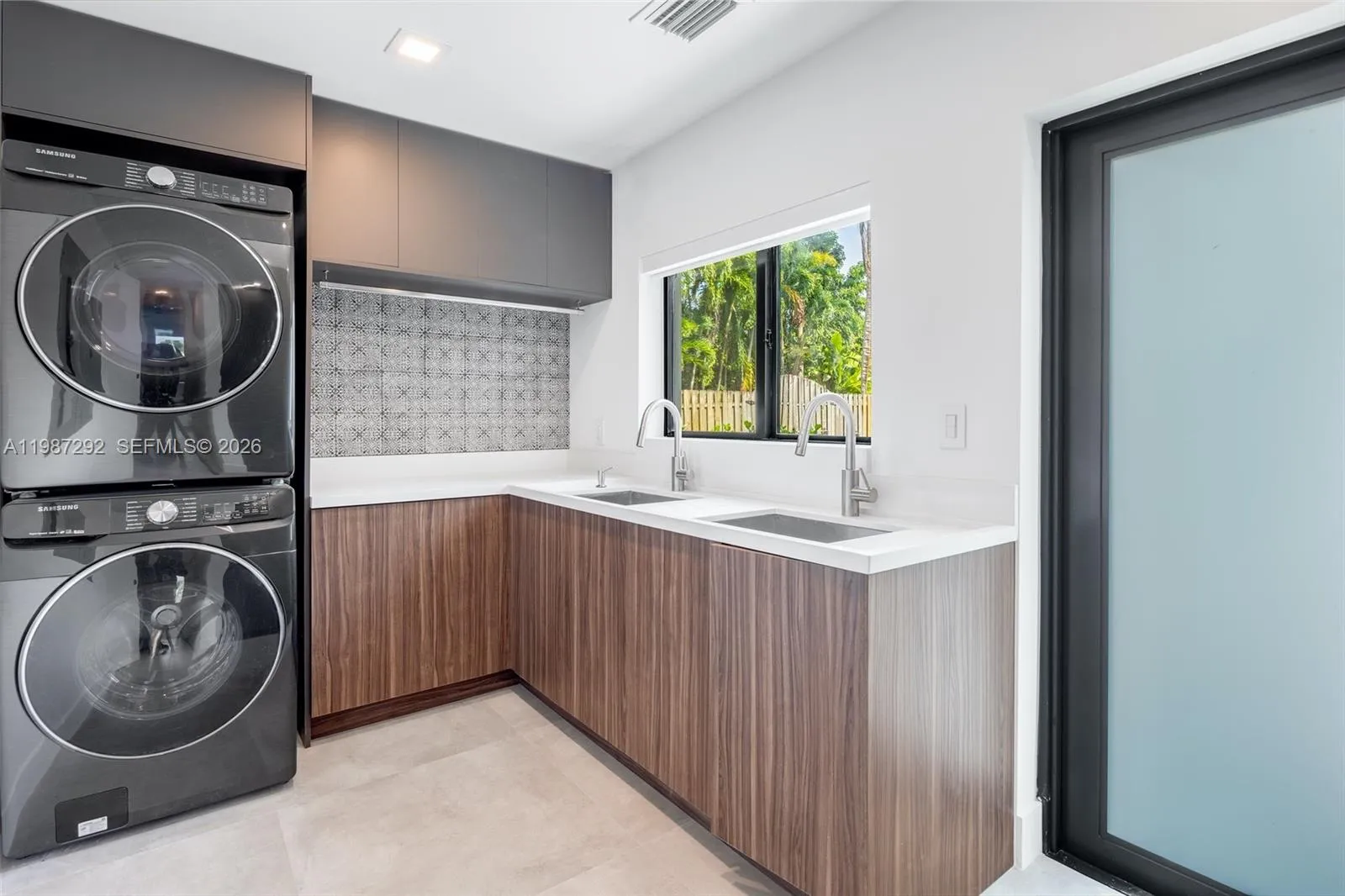 13306 Sw 58th Ct, Pinecrest, Florida 33156, Pinecrest, Florida 33156, 6 Bedrooms Bedrooms, ,6 BathroomsBathrooms,Residential,For Sale,13306 Sw 58th Ct, Pinecrest, Florida 33156,A11987292