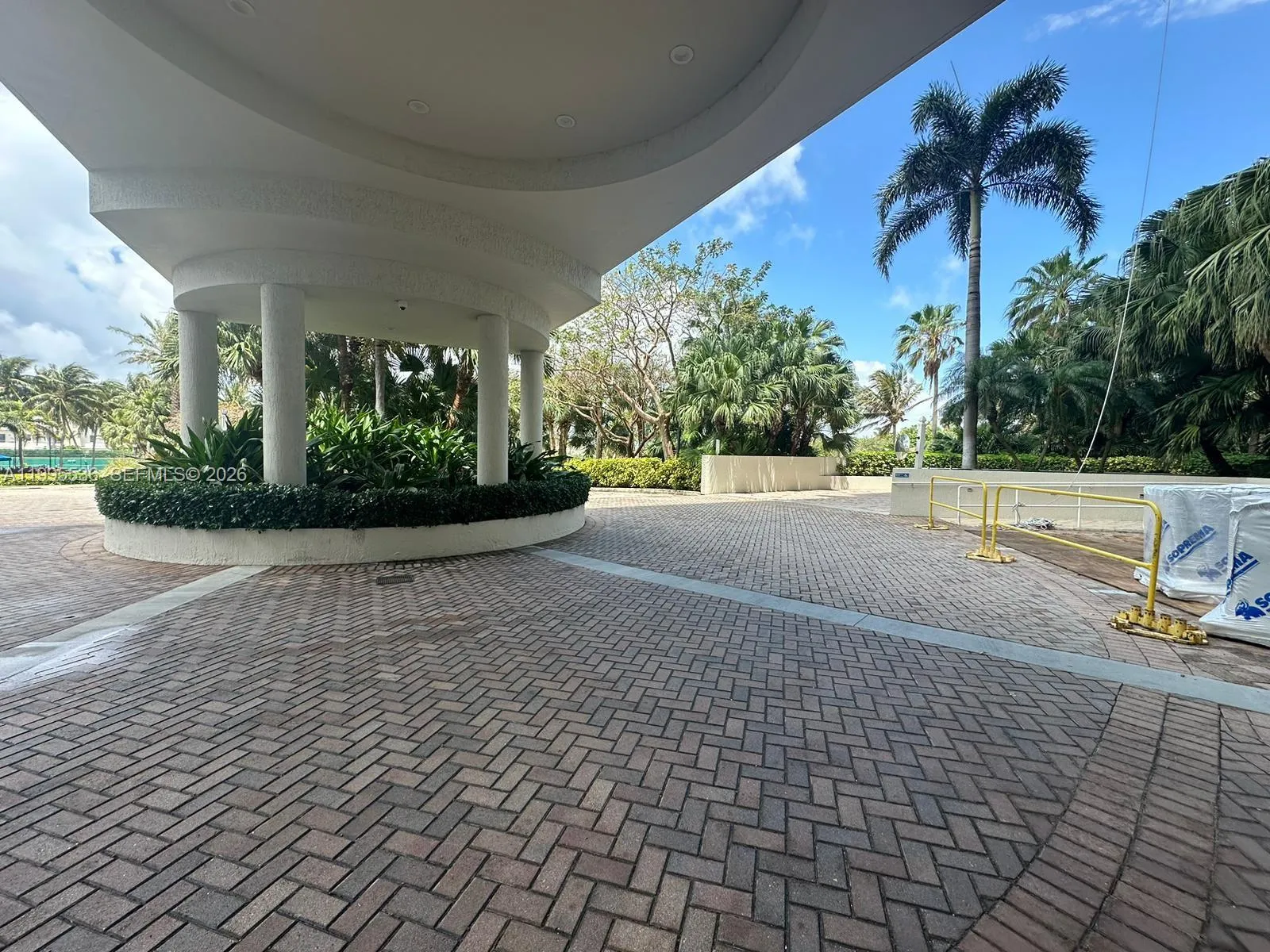 6001 N Ocean Dr 503, Hollywood, Florida 33019, Hollywood, Florida 33019, 2 Bedrooms Bedrooms, ,2 BathroomsBathrooms,Residential Lease,For Rent,6001 N Ocean Dr 503, Hollywood, Florida 33019,A11995536