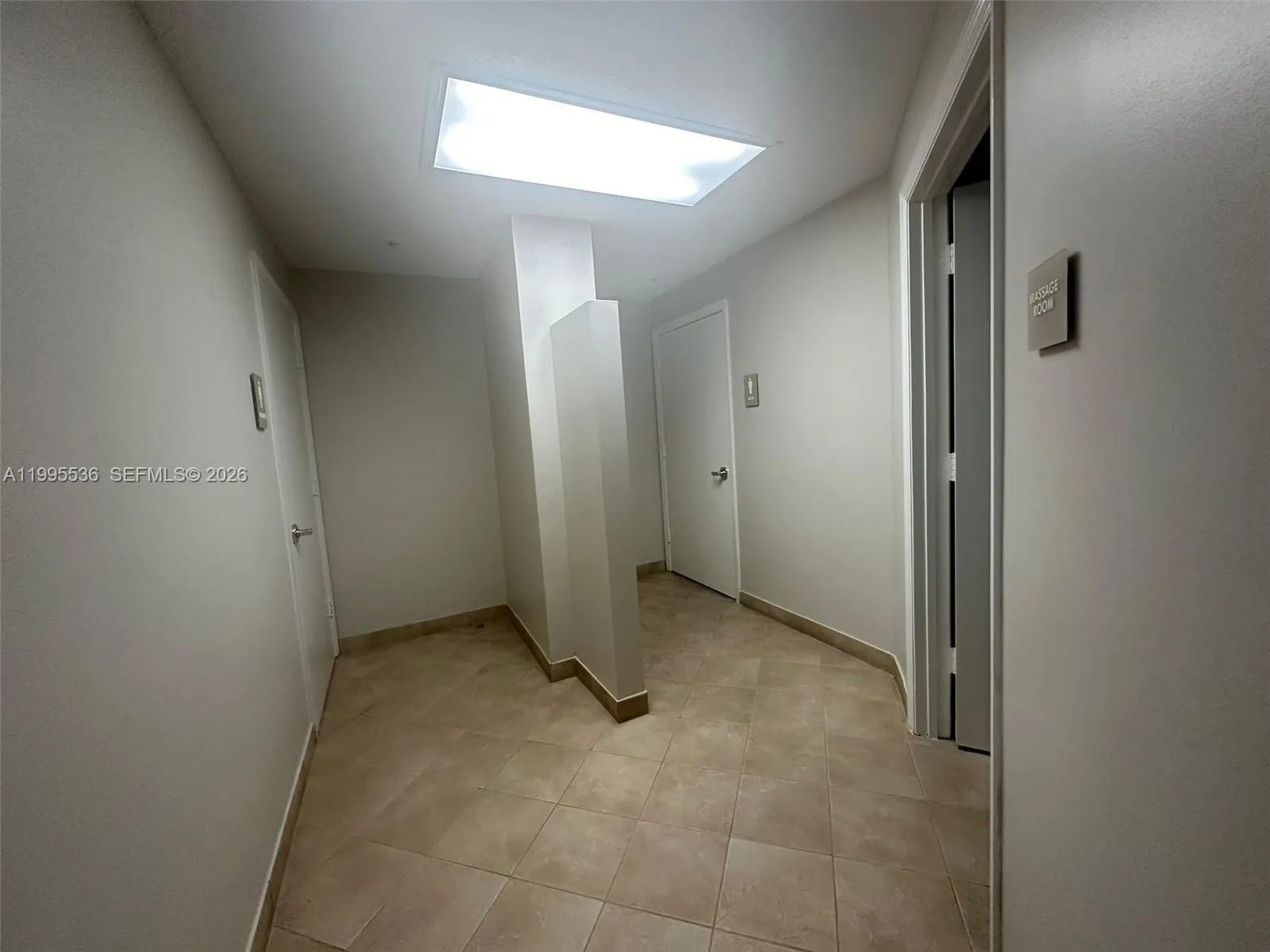 6001 N Ocean Dr 503, Hollywood, Florida 33019, Hollywood, Florida 33019, 2 Bedrooms Bedrooms, ,2 BathroomsBathrooms,Residential Lease,For Rent,6001 N Ocean Dr 503, Hollywood, Florida 33019,A11995536