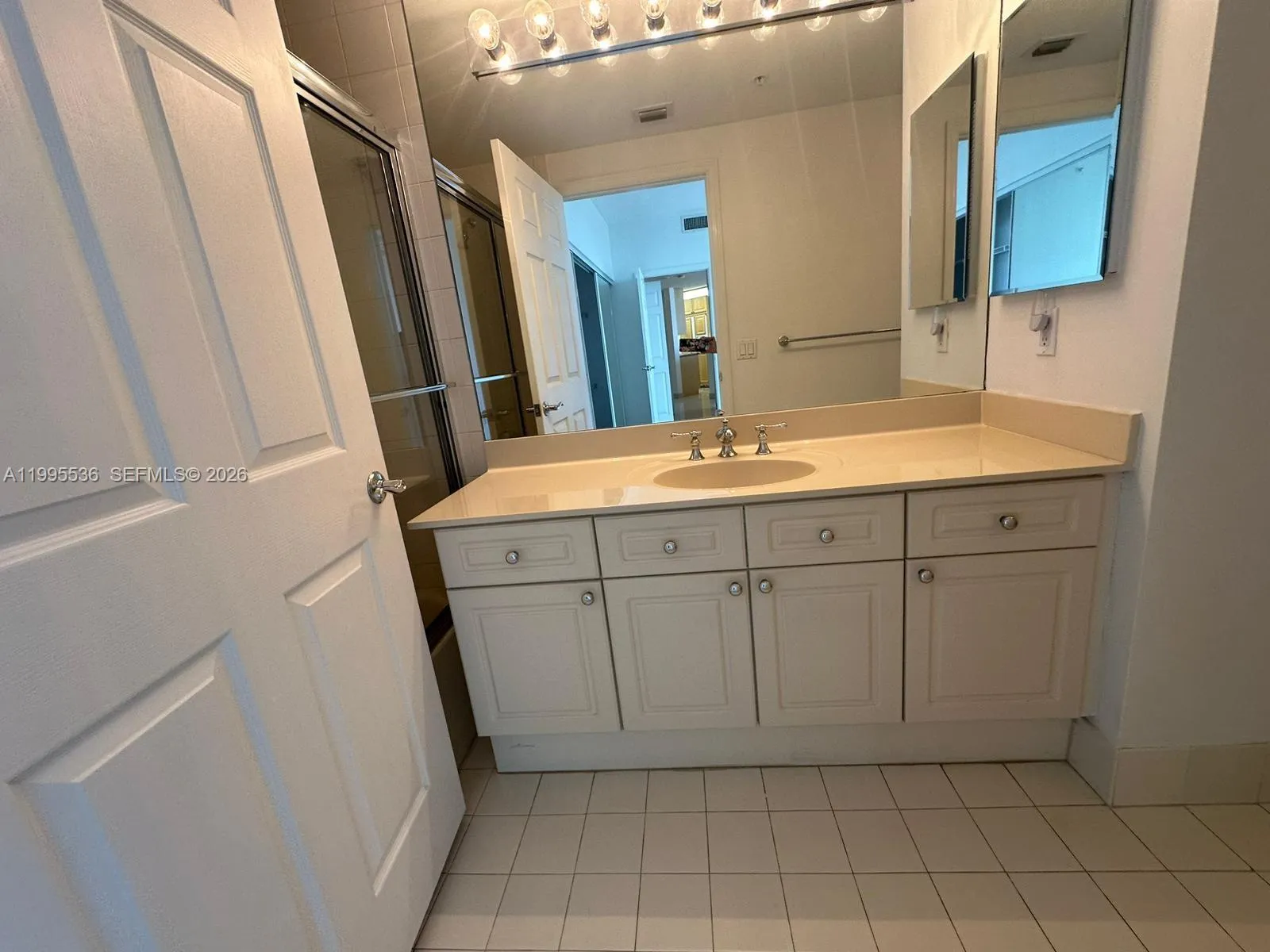 6001 N Ocean Dr 503, Hollywood, Florida 33019, Hollywood, Florida 33019, 2 Bedrooms Bedrooms, ,2 BathroomsBathrooms,Residential Lease,For Rent,6001 N Ocean Dr 503, Hollywood, Florida 33019,A11995536