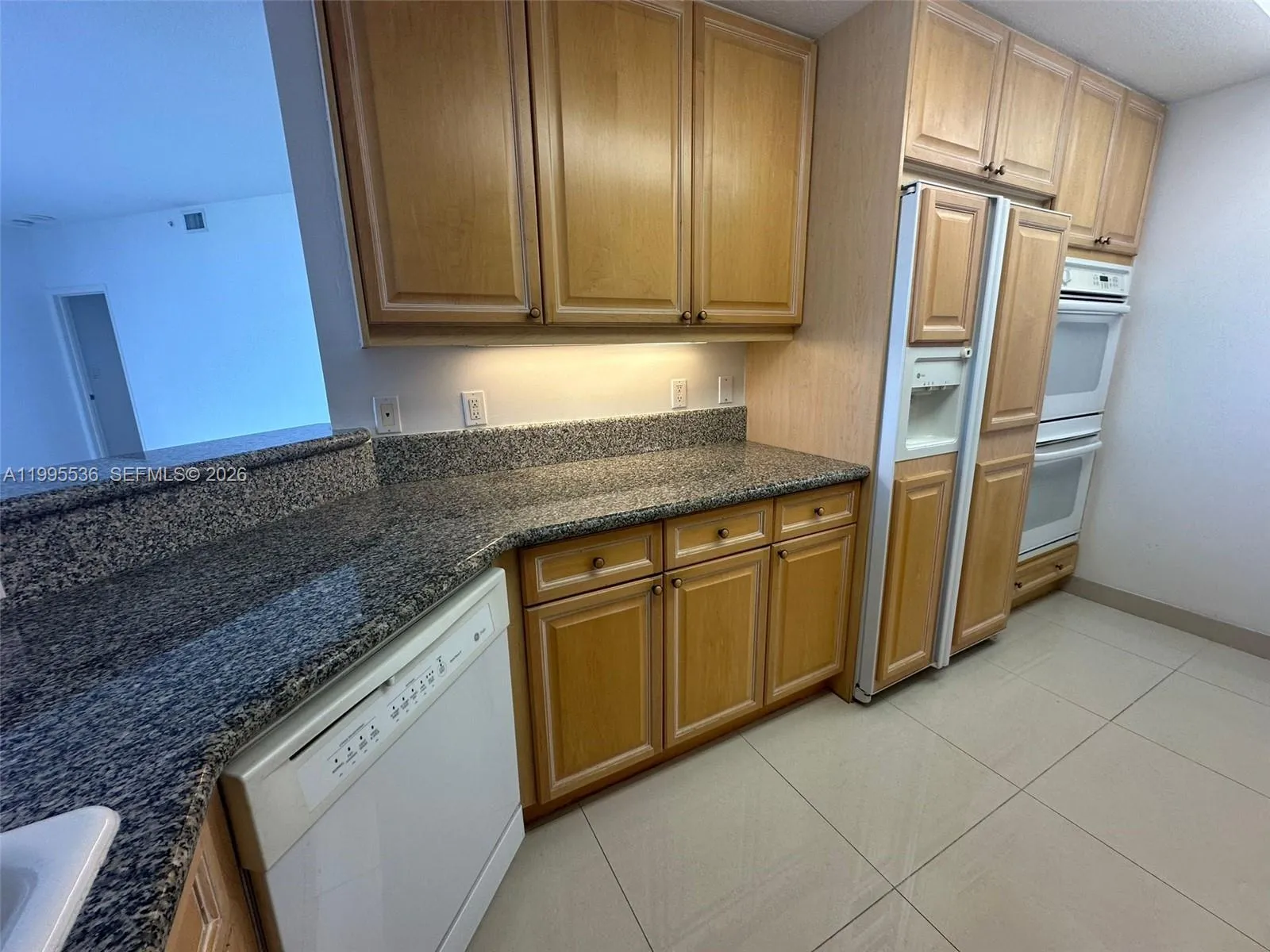 6001 N Ocean Dr 503, Hollywood, Florida 33019, Hollywood, Florida 33019, 2 Bedrooms Bedrooms, ,2 BathroomsBathrooms,Residential Lease,For Rent,6001 N Ocean Dr 503, Hollywood, Florida 33019,A11995536