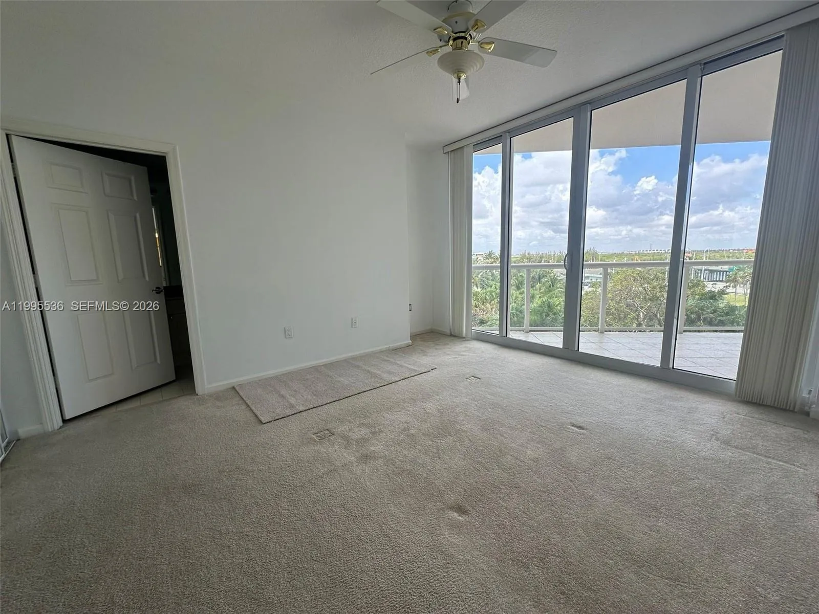 6001 N Ocean Dr 503, Hollywood, Florida 33019, Hollywood, Florida 33019, 2 Bedrooms Bedrooms, ,2 BathroomsBathrooms,Residential Lease,For Rent,6001 N Ocean Dr 503, Hollywood, Florida 33019,A11995536