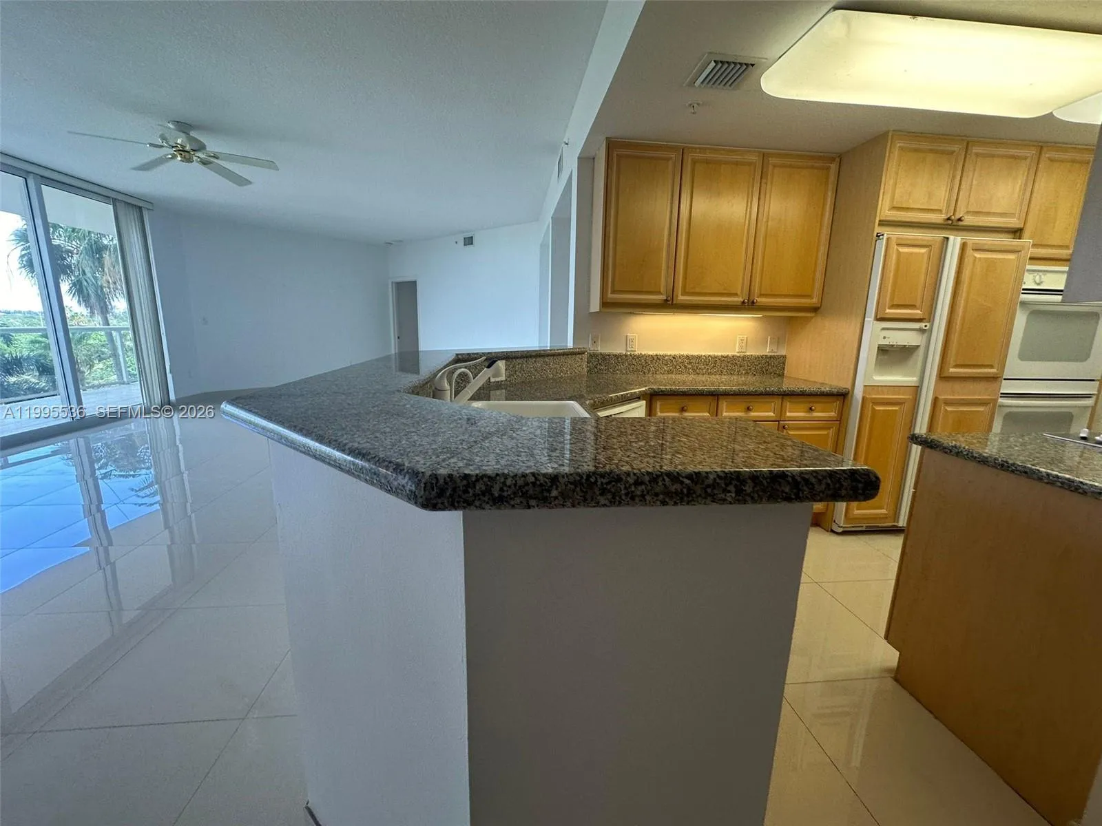 6001 N Ocean Dr 503, Hollywood, Florida 33019, Hollywood, Florida 33019, 2 Bedrooms Bedrooms, ,2 BathroomsBathrooms,Residential Lease,For Rent,6001 N Ocean Dr 503, Hollywood, Florida 33019,A11995536
