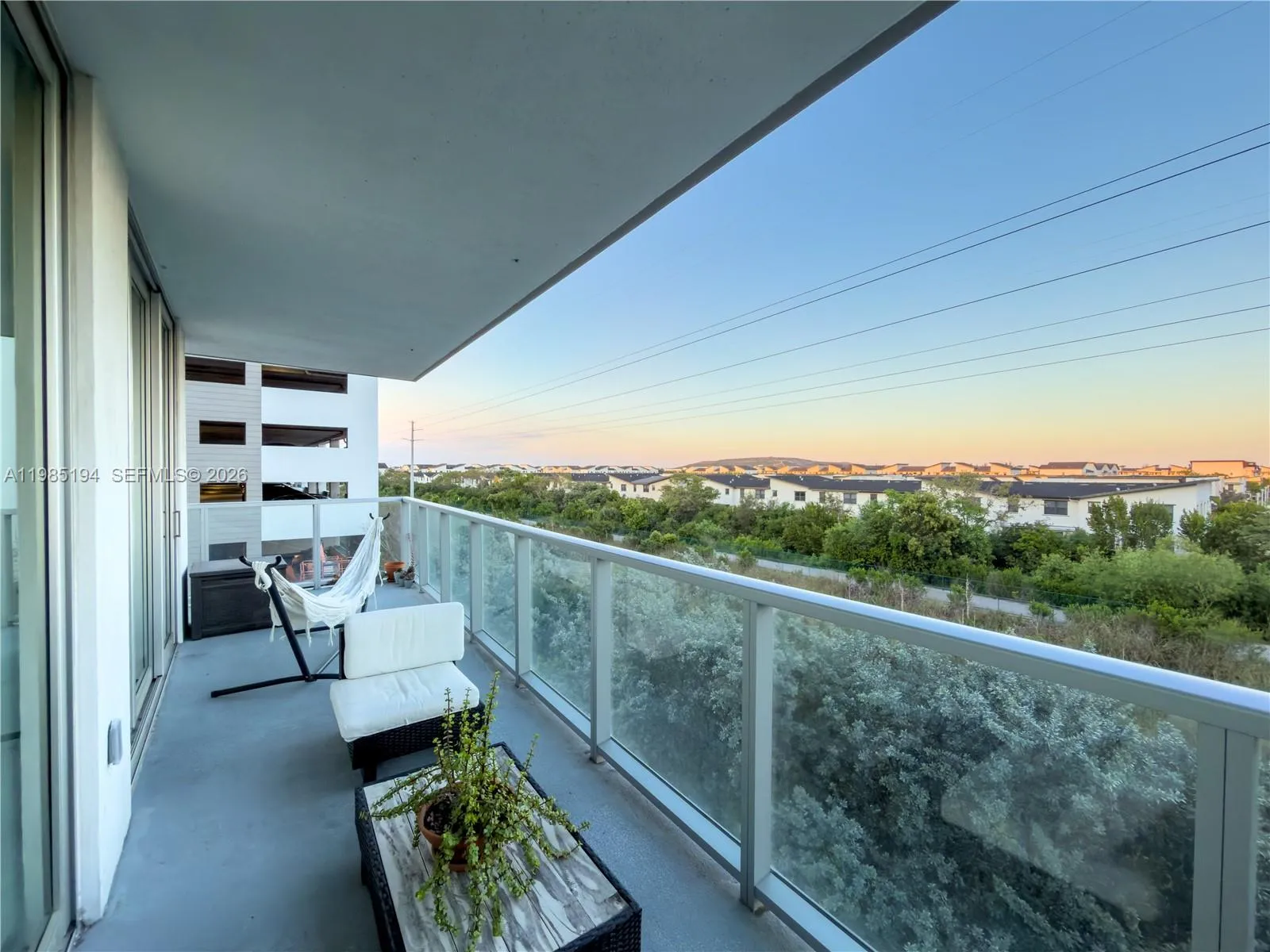 7825 Nw 107th Ave 301, Doral, Florida 33178, Doral, Florida 33178, 3 Bedrooms Bedrooms, ,2 BathroomsBathrooms,Residential,For Sale,7825 Nw 107th Ave 301, Doral, Florida 33178,A11985194