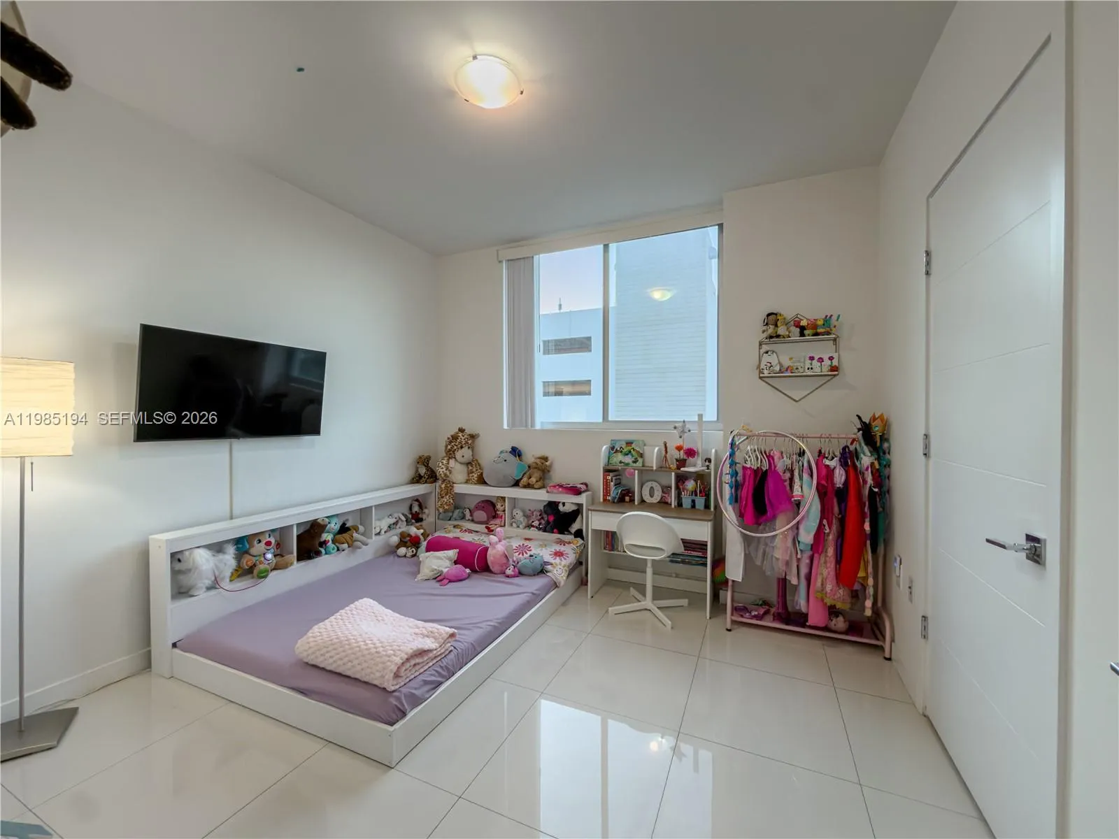 7825 Nw 107th Ave 301, Doral, Florida 33178, Doral, Florida 33178, 3 Bedrooms Bedrooms, ,2 BathroomsBathrooms,Residential,For Sale,7825 Nw 107th Ave 301, Doral, Florida 33178,A11985194
