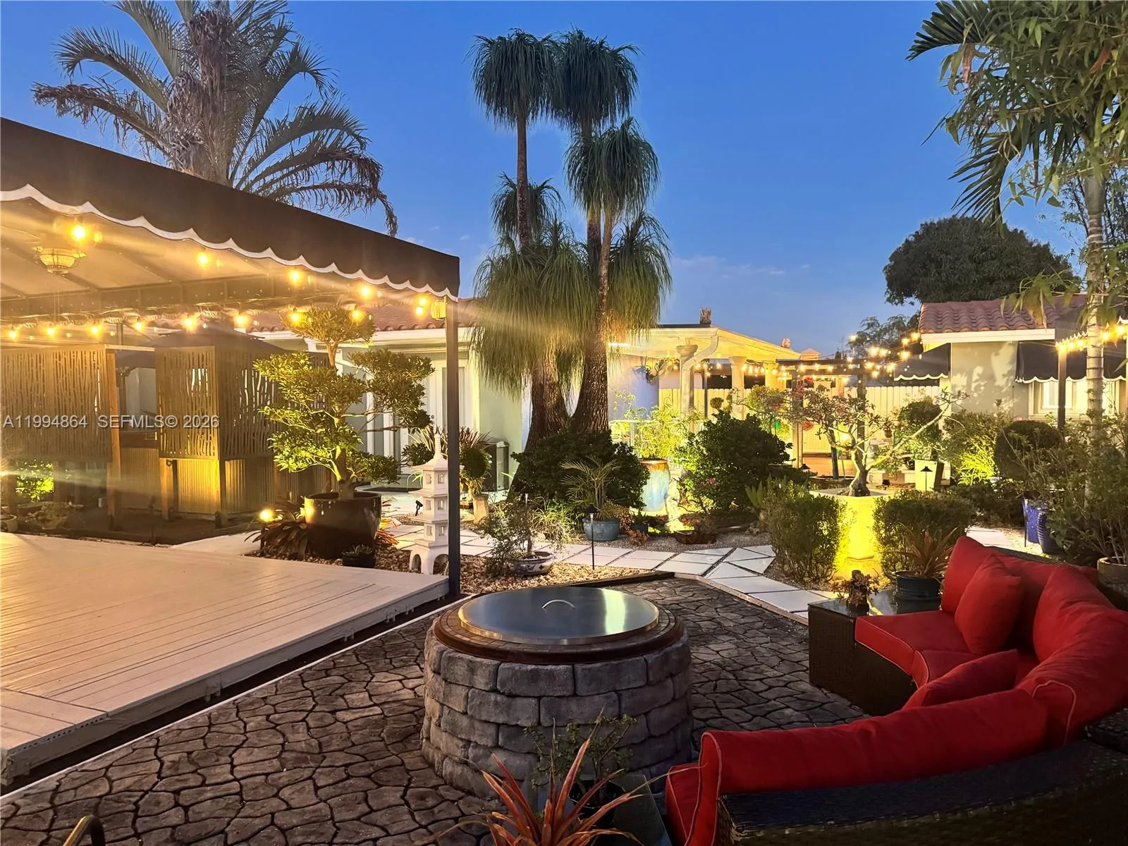 Sitting area with fire pit