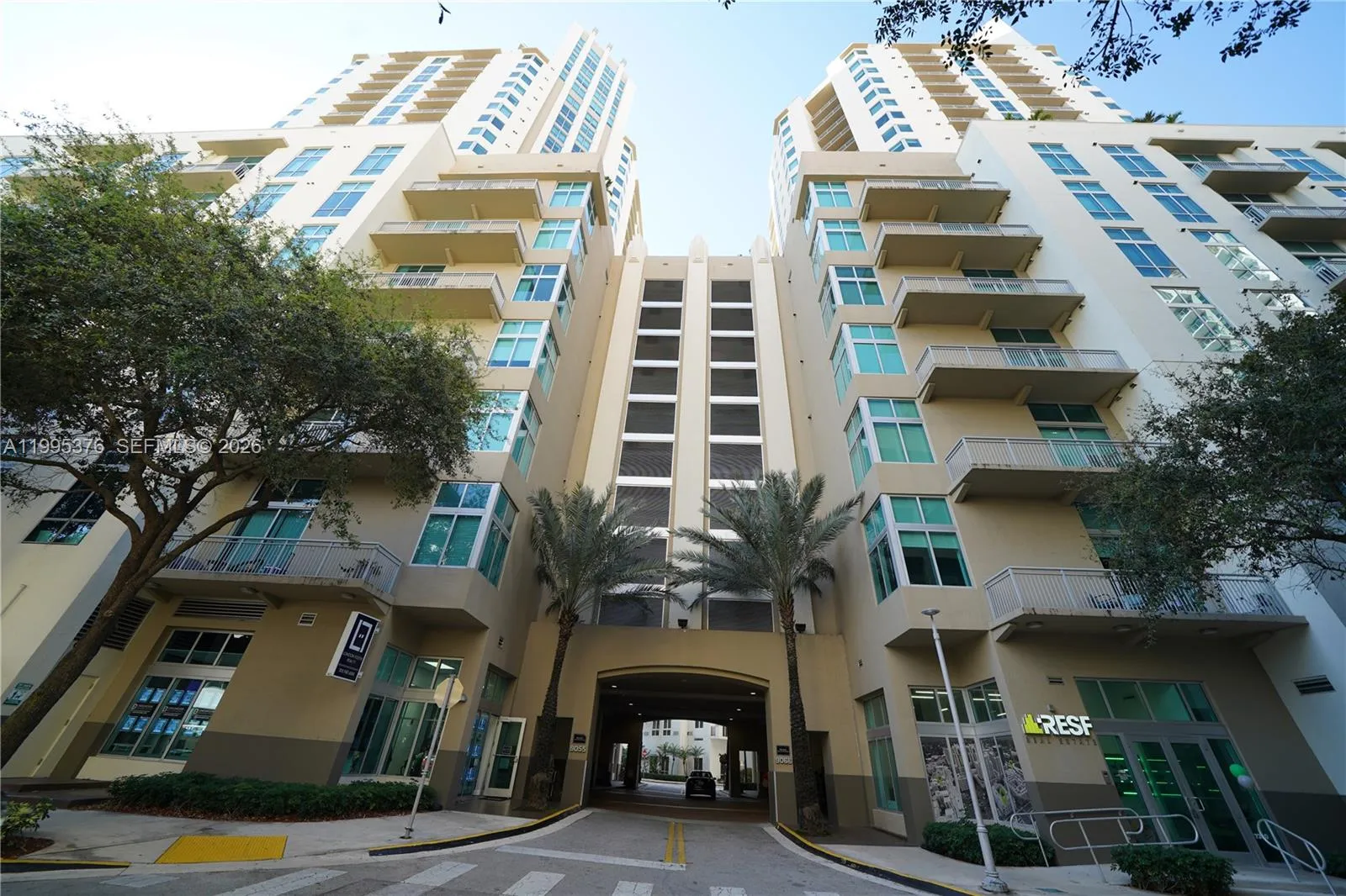 9066 Sw 73rd Ct 1701, Miami, Florida 33156, Miami, Florida 33156, 1 Bedroom Bedrooms, ,1 BathroomBathrooms,Residential,For Sale,9066 Sw 73rd Ct 1701, Miami, Florida 33156,A11995376