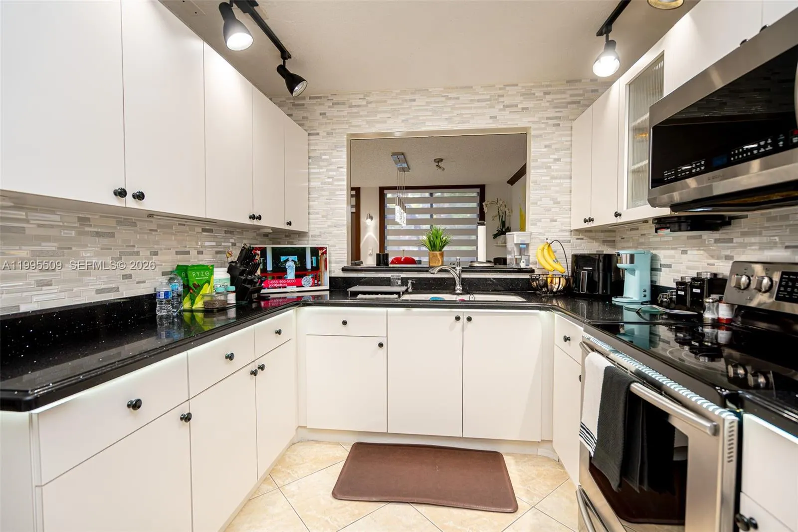 9955 Costa Del Sol Blvd H-108b, Doral, Florida 331, Doral, Florida 33178, 3 Bedrooms Bedrooms, ,2 BathroomsBathrooms,Residential,For Sale,9955 Costa Del Sol Blvd H-108b, Doral, Florida 331,A11995509