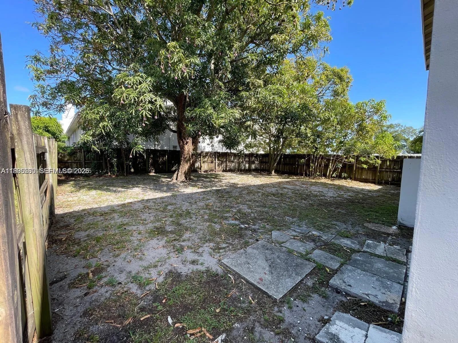 Dania Beach, Florida 33004, Dania Beach, Florida 33004, 6 Bedrooms Bedrooms, ,2 BathroomsBathrooms,Residential,For Sale, Dania Beach, Florida 33004,A11995580