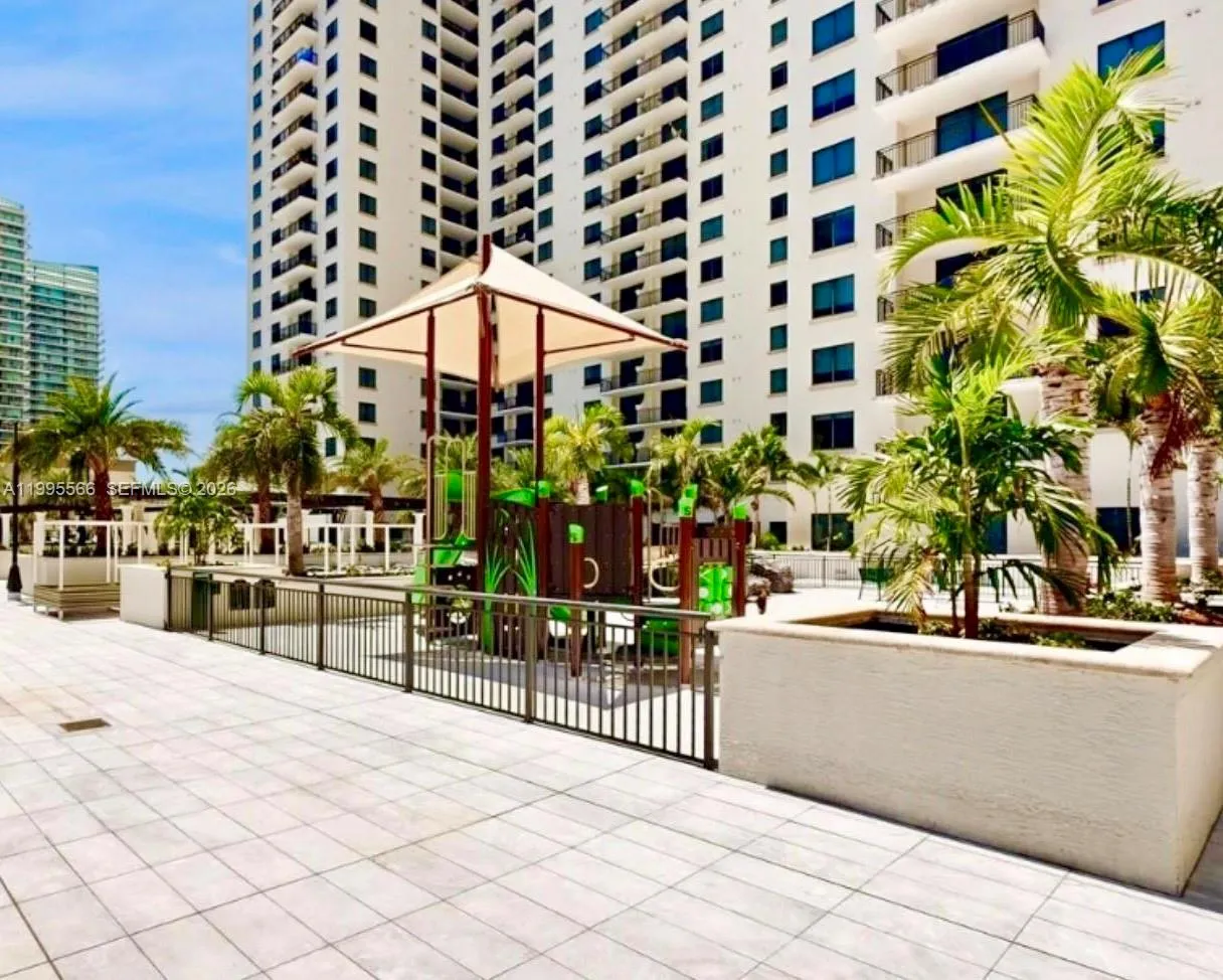 999 Sw 1st Ave 1807, Miami, Florida 33130, Miami, Florida 33130, 2 Bedrooms Bedrooms, ,2 BathroomsBathrooms,Residential Lease,For Rent,999 Sw 1st Ave 1807, Miami, Florida 33130,A11995566