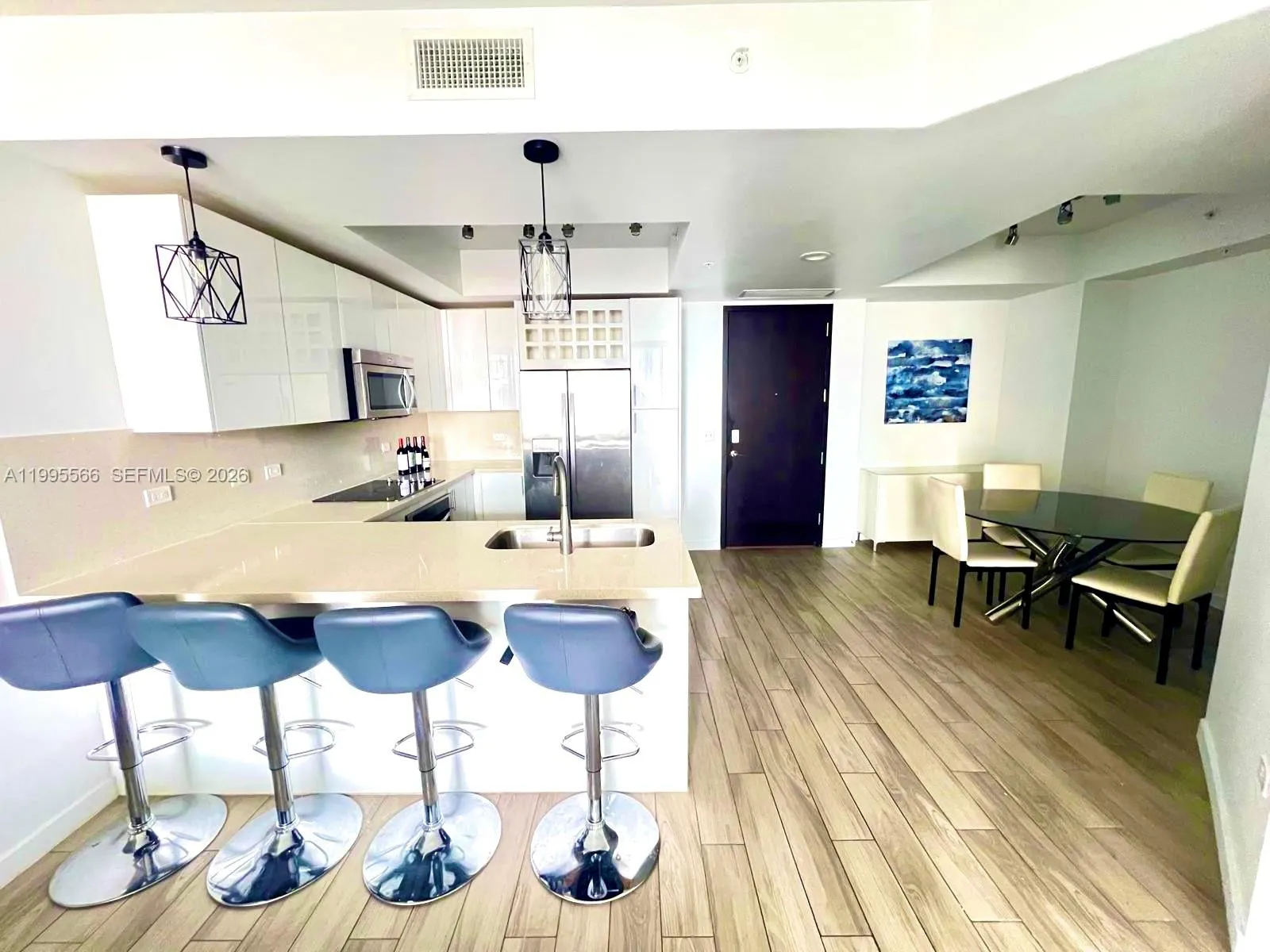 999 Sw 1st Ave 1807, Miami, Florida 33130, Miami, Florida 33130, 2 Bedrooms Bedrooms, ,2 BathroomsBathrooms,Residential Lease,For Rent,999 Sw 1st Ave 1807, Miami, Florida 33130,A11995566