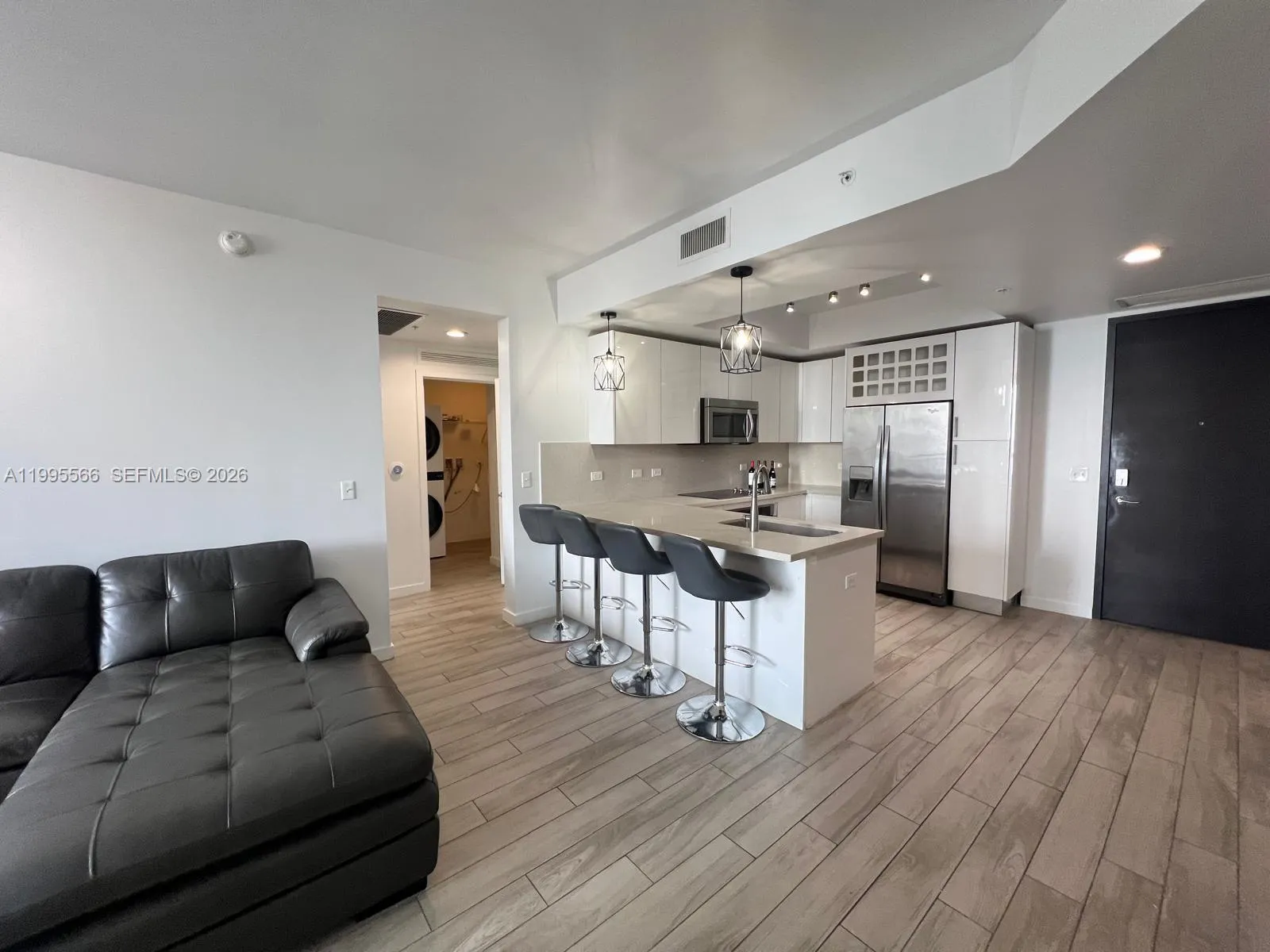 999 Sw 1st Ave 1807, Miami, Florida 33130, Miami, Florida 33130, 2 Bedrooms Bedrooms, ,2 BathroomsBathrooms,Residential Lease,For Rent,999 Sw 1st Ave 1807, Miami, Florida 33130,A11995566