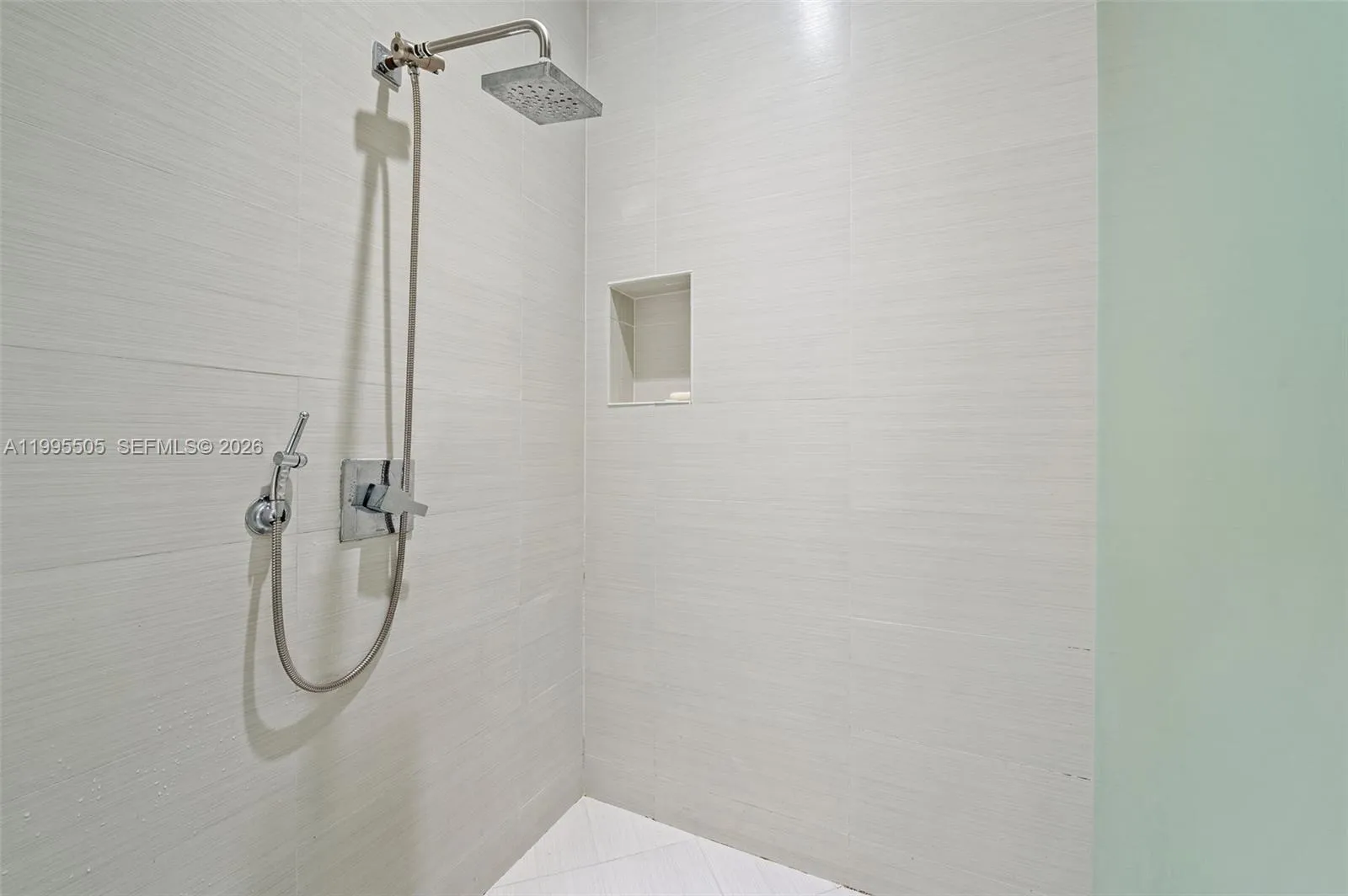 10305 Nw 63rd Ter 105, Doral, Florida 33178, Doral, Florida 33178, 3 Bedrooms Bedrooms, ,2 BathroomsBathrooms,Residential,For Sale,10305 Nw 63rd Ter 105, Doral, Florida 33178,A11995505