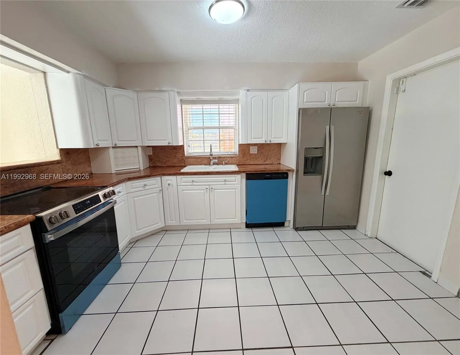 1032 Obispo Ave, Coral Gables, Florida 33134, Coral Gables, Florida 33134, 3 Bedrooms Bedrooms, ,2 BathroomsBathrooms,Residential Lease,For Rent,1032 Obispo Ave, Coral Gables, Florida 33134,A11992968