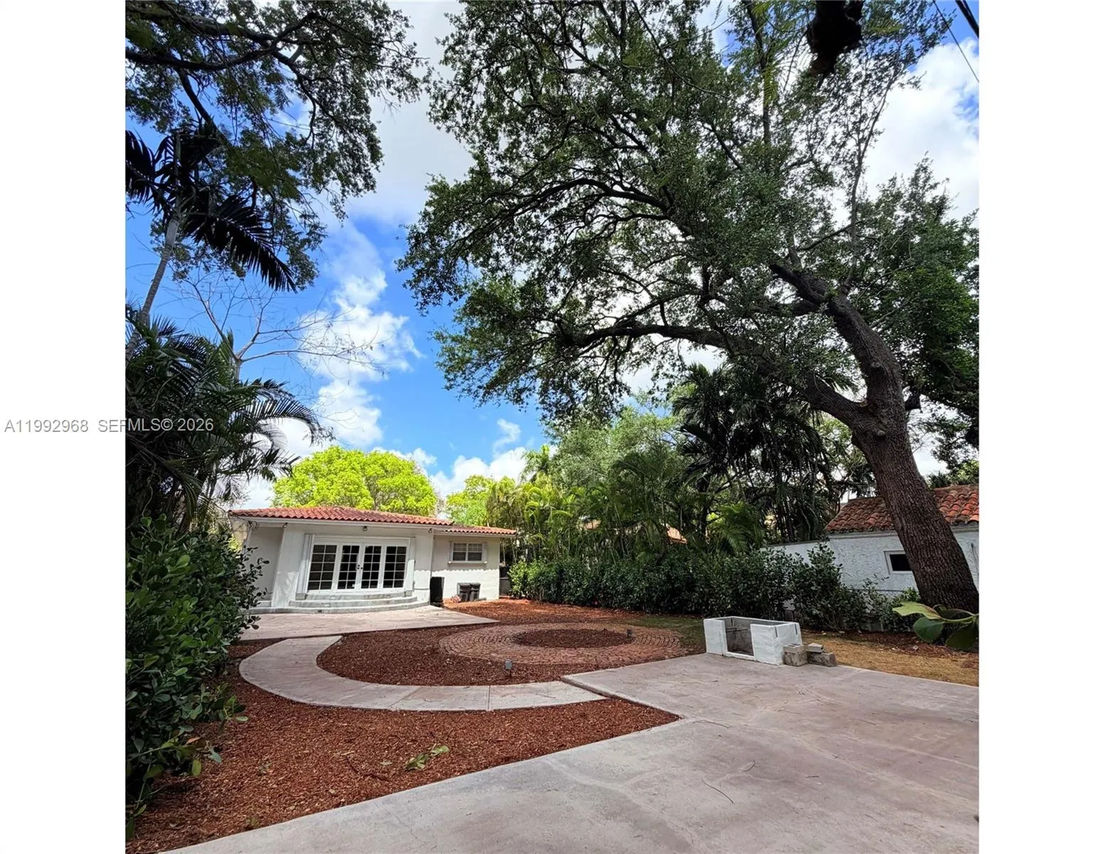 1032 Obispo Ave, Coral Gables, Florida 33134, Coral Gables, Florida 33134, 3 Bedrooms Bedrooms, ,2 BathroomsBathrooms,Residential Lease,For Rent,1032 Obispo Ave, Coral Gables, Florida 33134,A11992968