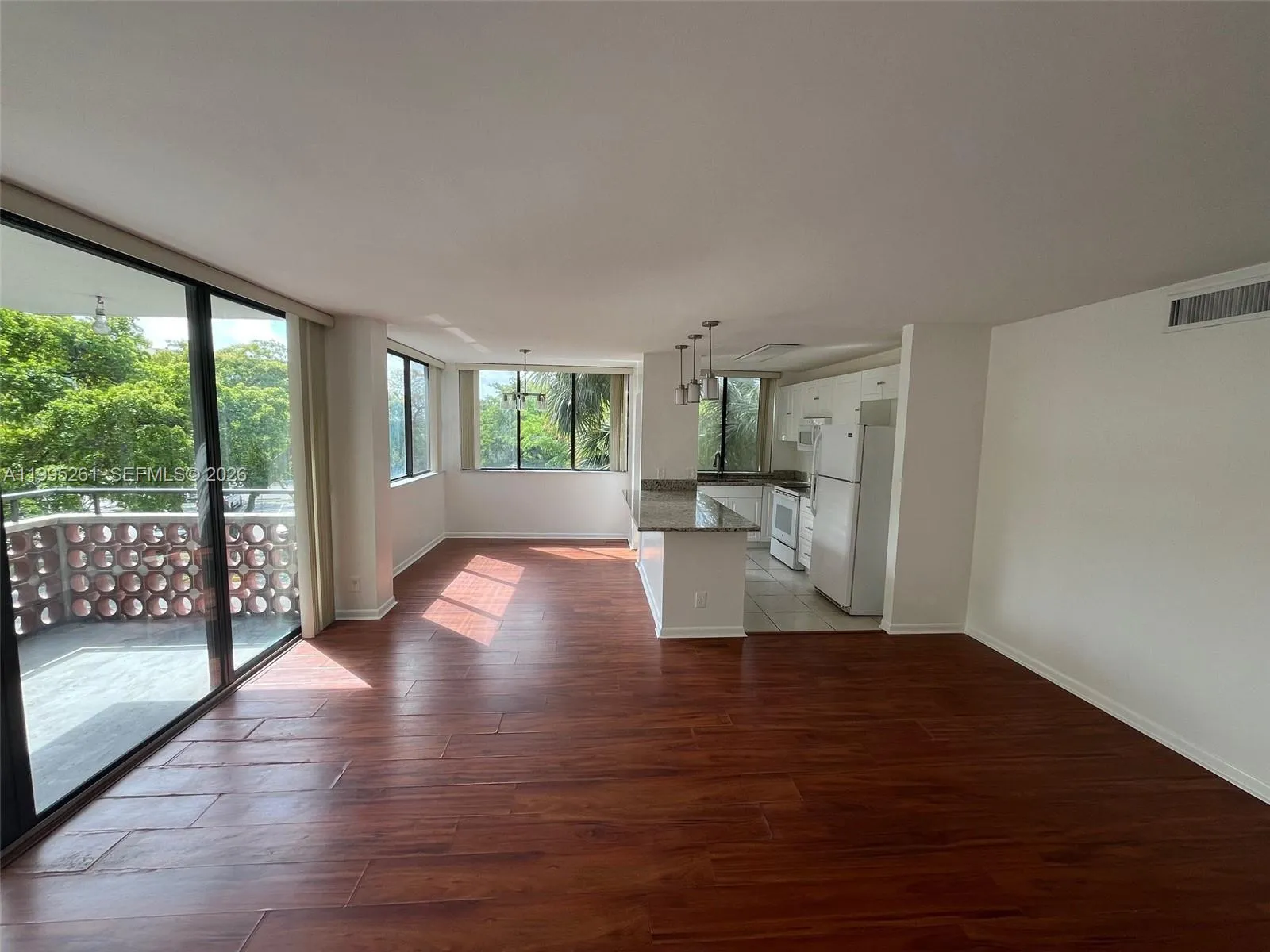 Lauderhill, Florida 33319, 2 Bedrooms Bedrooms, ,2 BathroomsBathrooms,Residential Lease,For Rent,A11995261