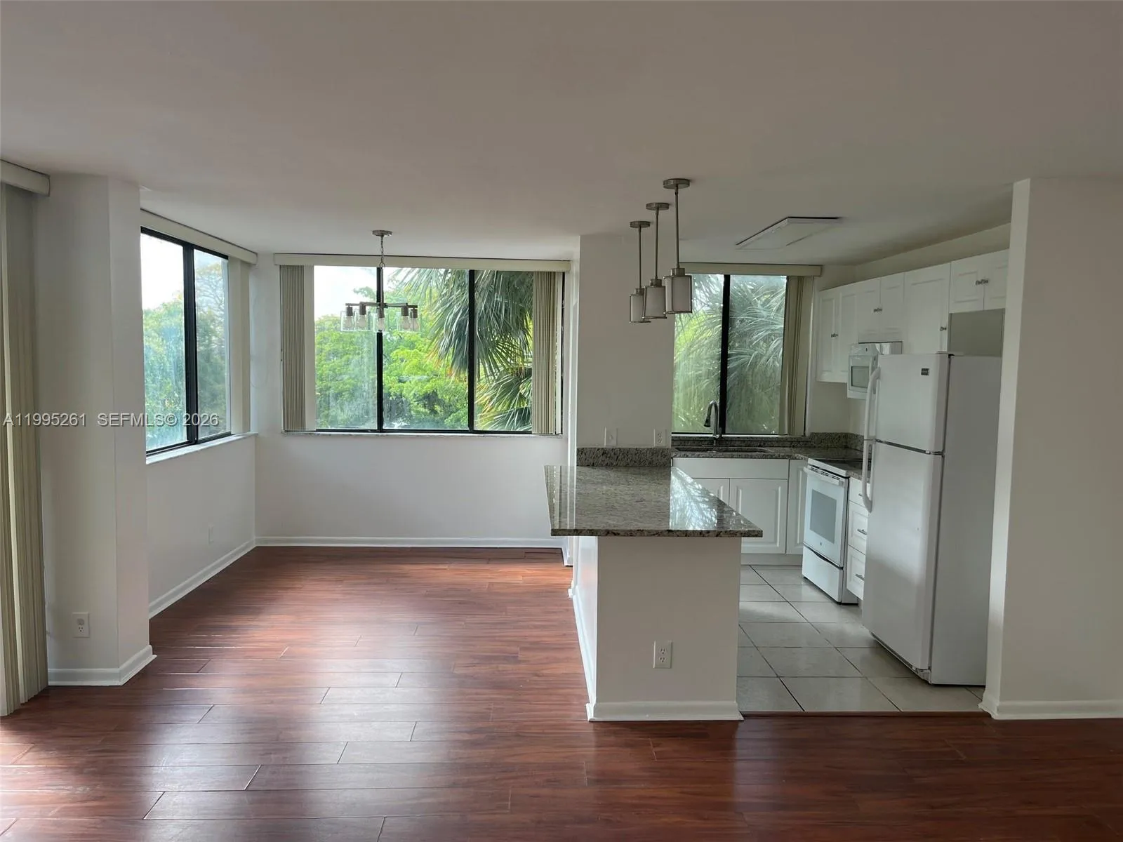 Lauderhill, Florida 33319, 2 Bedrooms Bedrooms, ,2 BathroomsBathrooms,Residential Lease,For Rent,A11995261