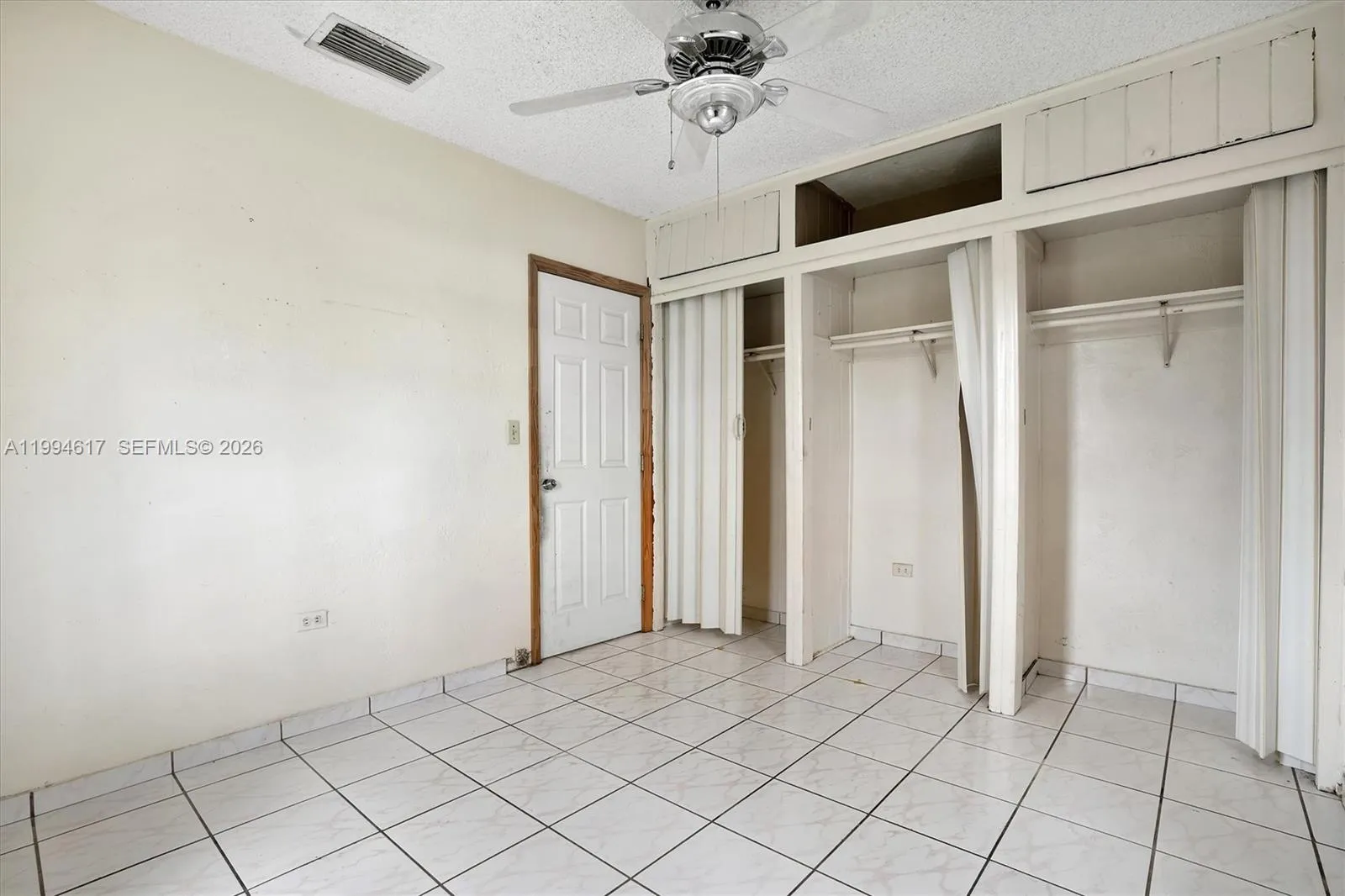 6810 Sw 1st St, Miami, Florida 33144, Miami, Florida 33144, 4 Bedrooms Bedrooms, ,2 BathroomsBathrooms,Residential,For Sale,6810 Sw 1st St, Miami, Florida 33144,A11994617