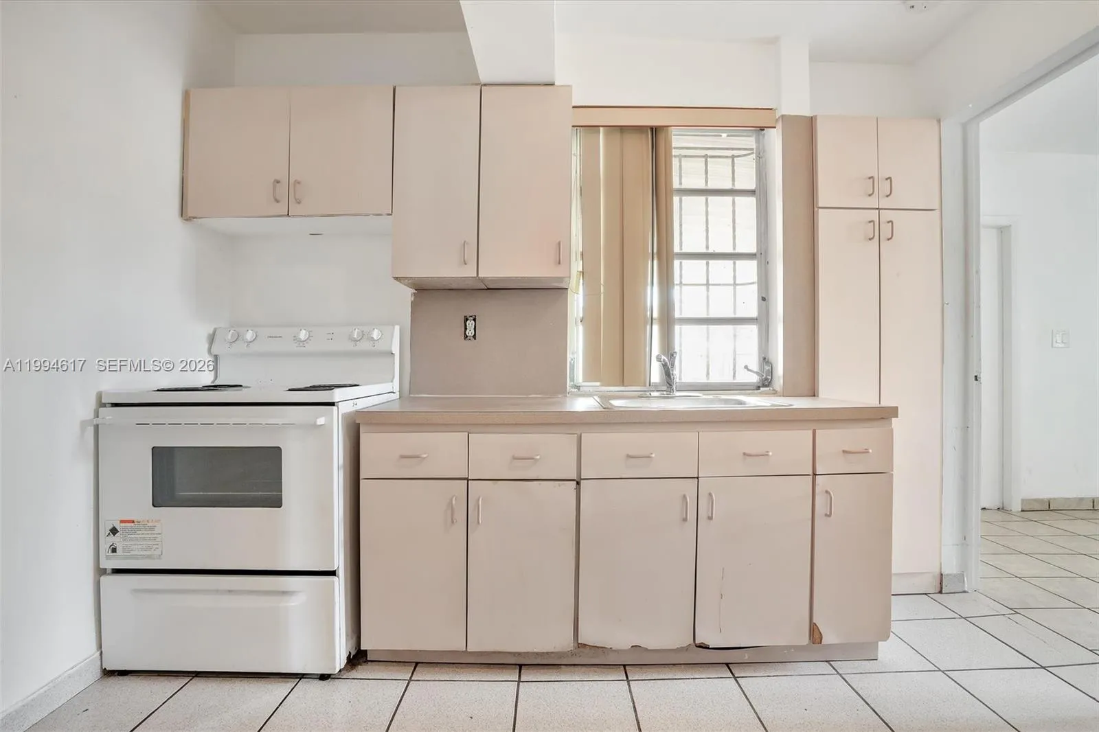 6810 Sw 1st St, Miami, Florida 33144, Miami, Florida 33144, 4 Bedrooms Bedrooms, ,2 BathroomsBathrooms,Residential,For Sale,6810 Sw 1st St, Miami, Florida 33144,A11994617