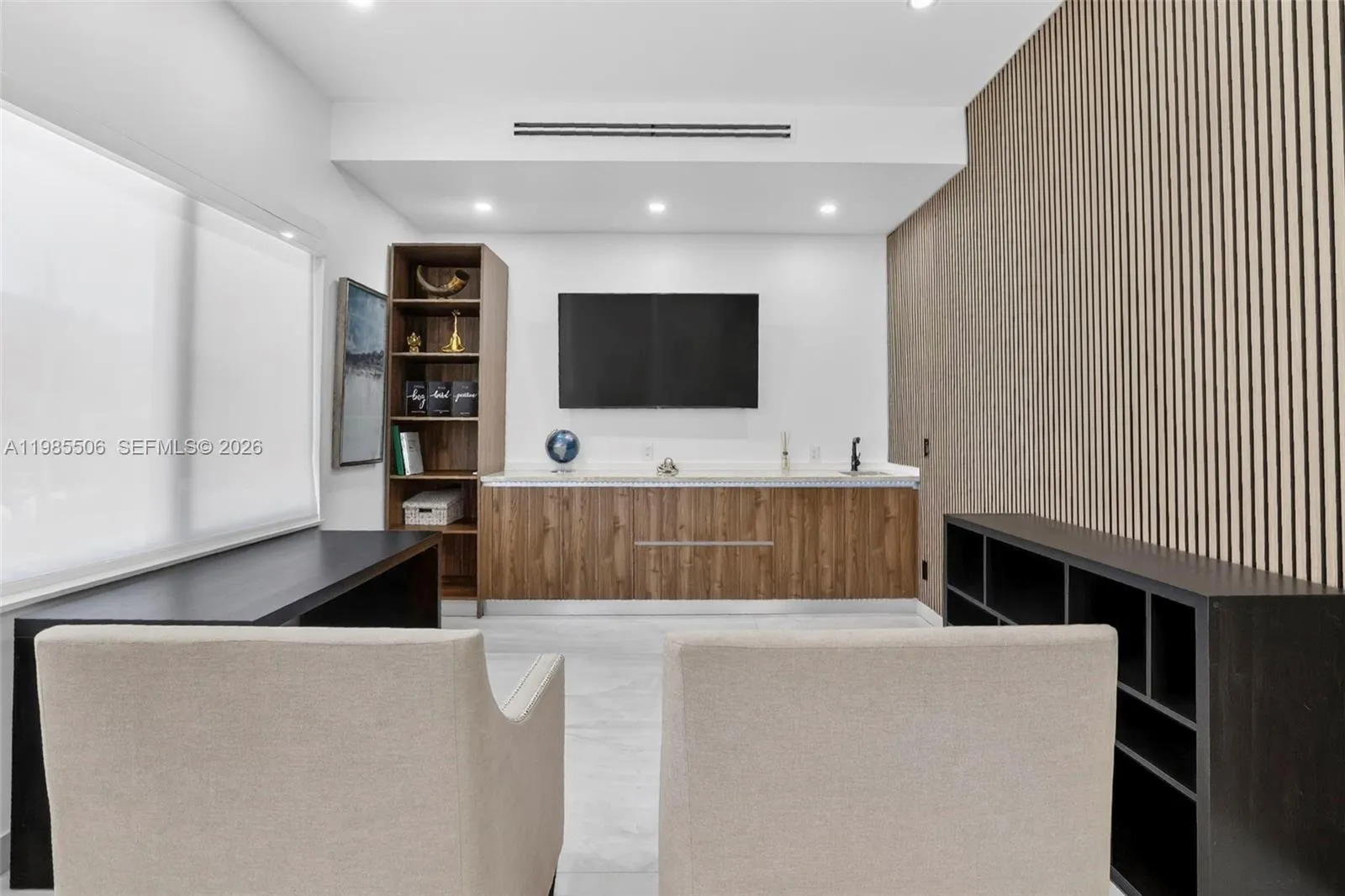 3000 Riverland Rd, Fort Lauderdale, Florida 33312, Fort Lauderdale, Florida 33312, 6 Bedrooms Bedrooms, ,6 BathroomsBathrooms,Residential Lease,For Rent,3000 Riverland Rd, Fort Lauderdale, Florida 33312,A11985506