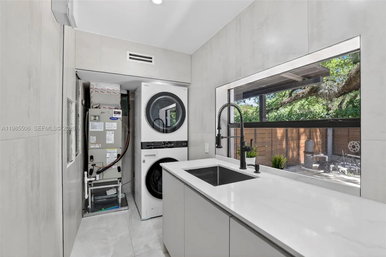 3000 Riverland Rd, Fort Lauderdale, Florida 33312, Fort Lauderdale, Florida 33312, 6 Bedrooms Bedrooms, ,6 BathroomsBathrooms,Residential Lease,For Rent,3000 Riverland Rd, Fort Lauderdale, Florida 33312,A11985506