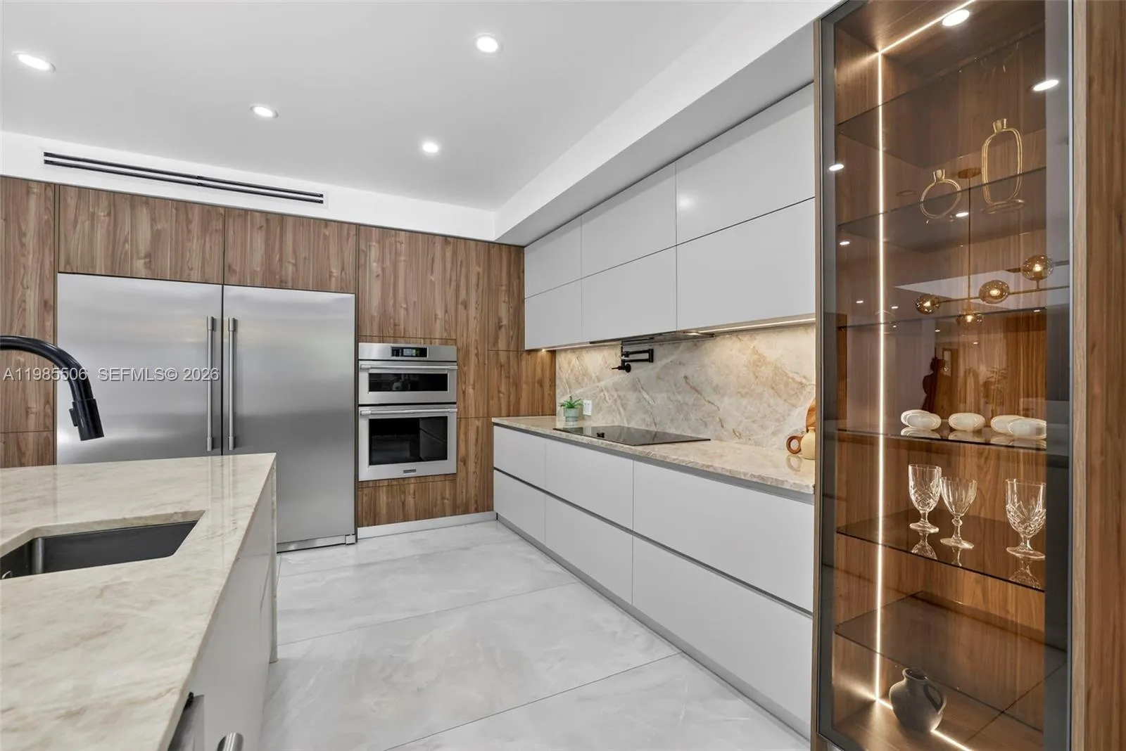 3000 Riverland Rd, Fort Lauderdale, Florida 33312, Fort Lauderdale, Florida 33312, 6 Bedrooms Bedrooms, ,6 BathroomsBathrooms,Residential Lease,For Rent,3000 Riverland Rd, Fort Lauderdale, Florida 33312,A11985506