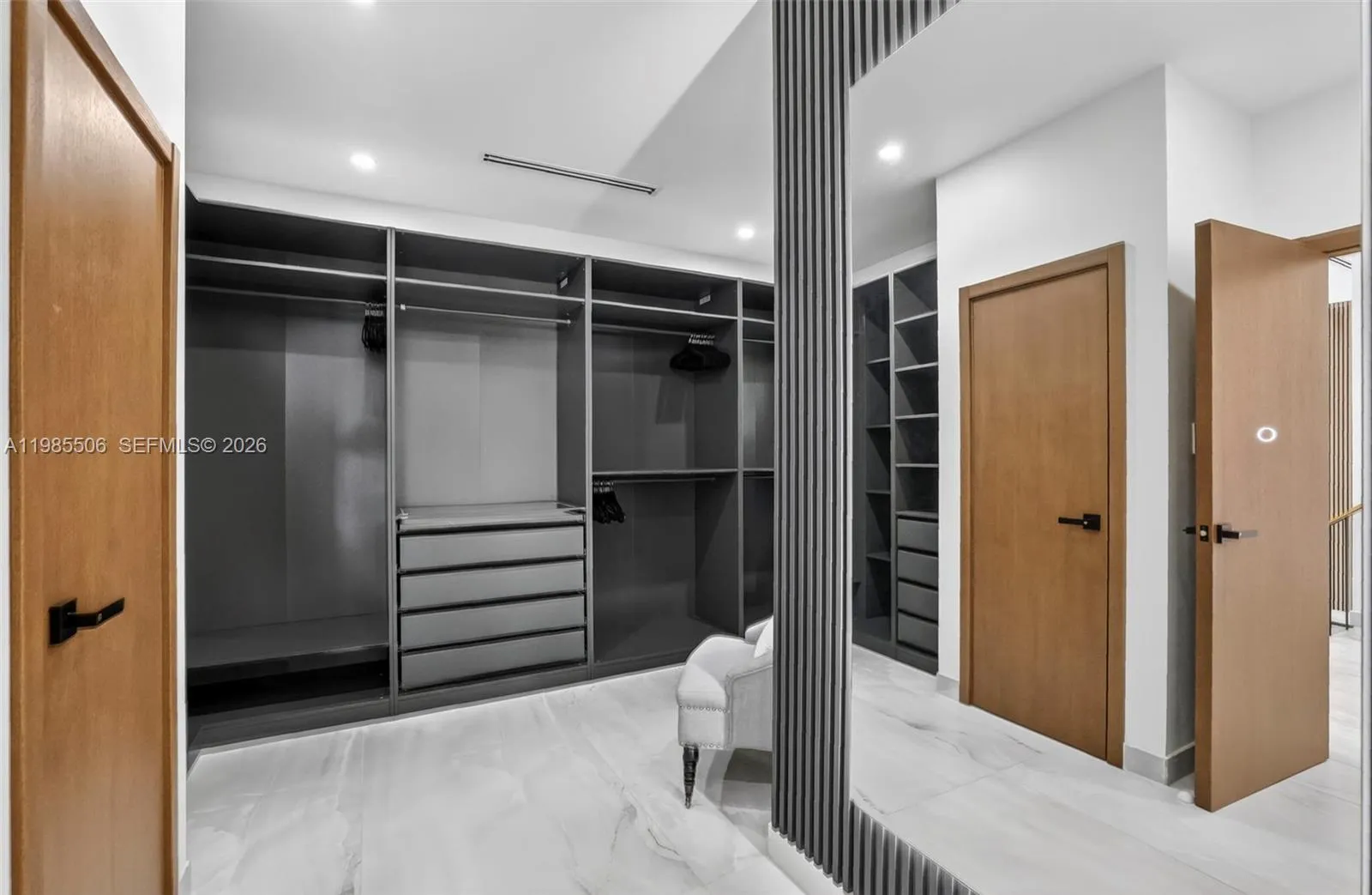 3000 Riverland Rd, Fort Lauderdale, Florida 33312, Fort Lauderdale, Florida 33312, 6 Bedrooms Bedrooms, ,6 BathroomsBathrooms,Residential Lease,For Rent,3000 Riverland Rd, Fort Lauderdale, Florida 33312,A11985506