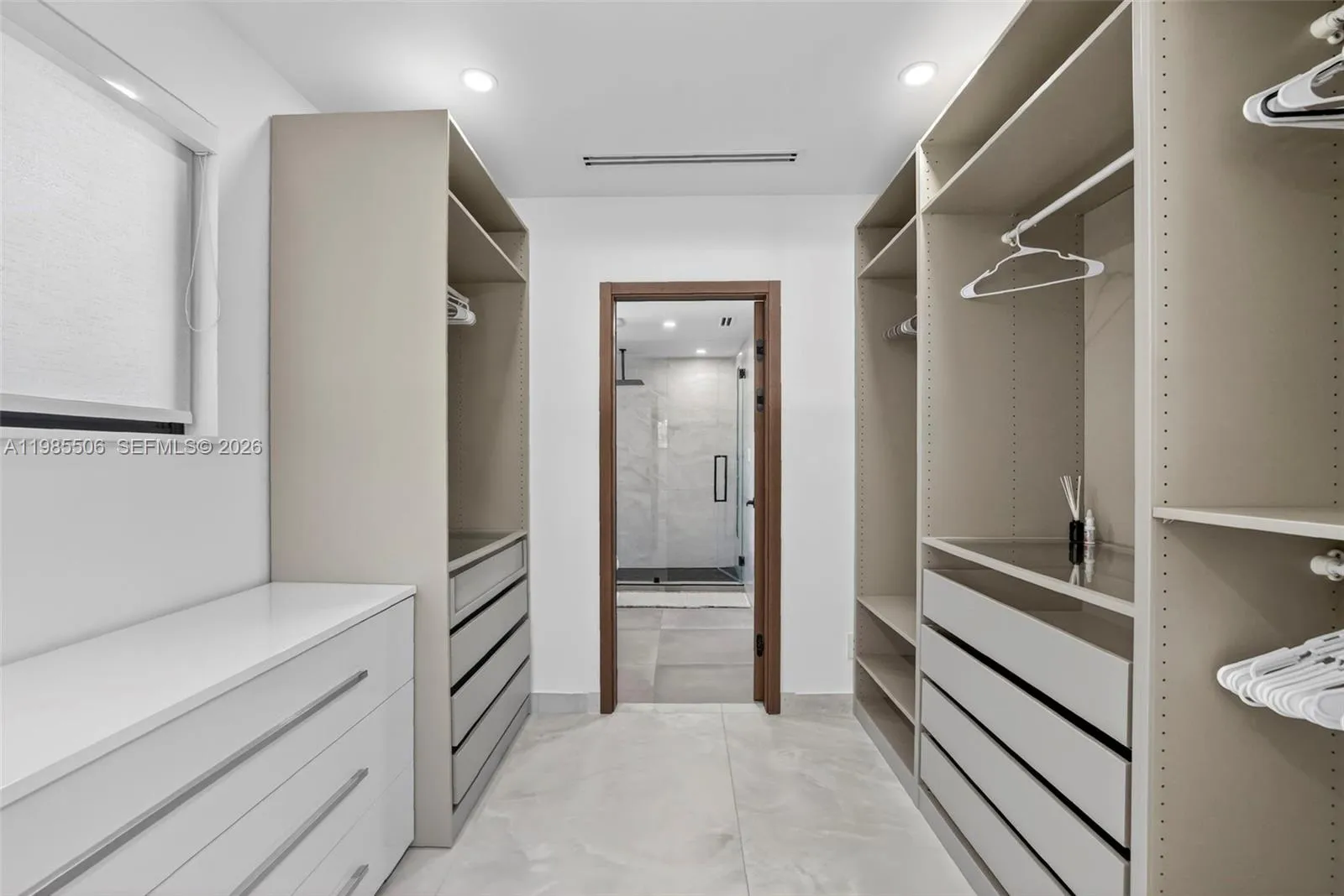 3000 Riverland Rd, Fort Lauderdale, Florida 33312, Fort Lauderdale, Florida 33312, 6 Bedrooms Bedrooms, ,6 BathroomsBathrooms,Residential Lease,For Rent,3000 Riverland Rd, Fort Lauderdale, Florida 33312,A11985506