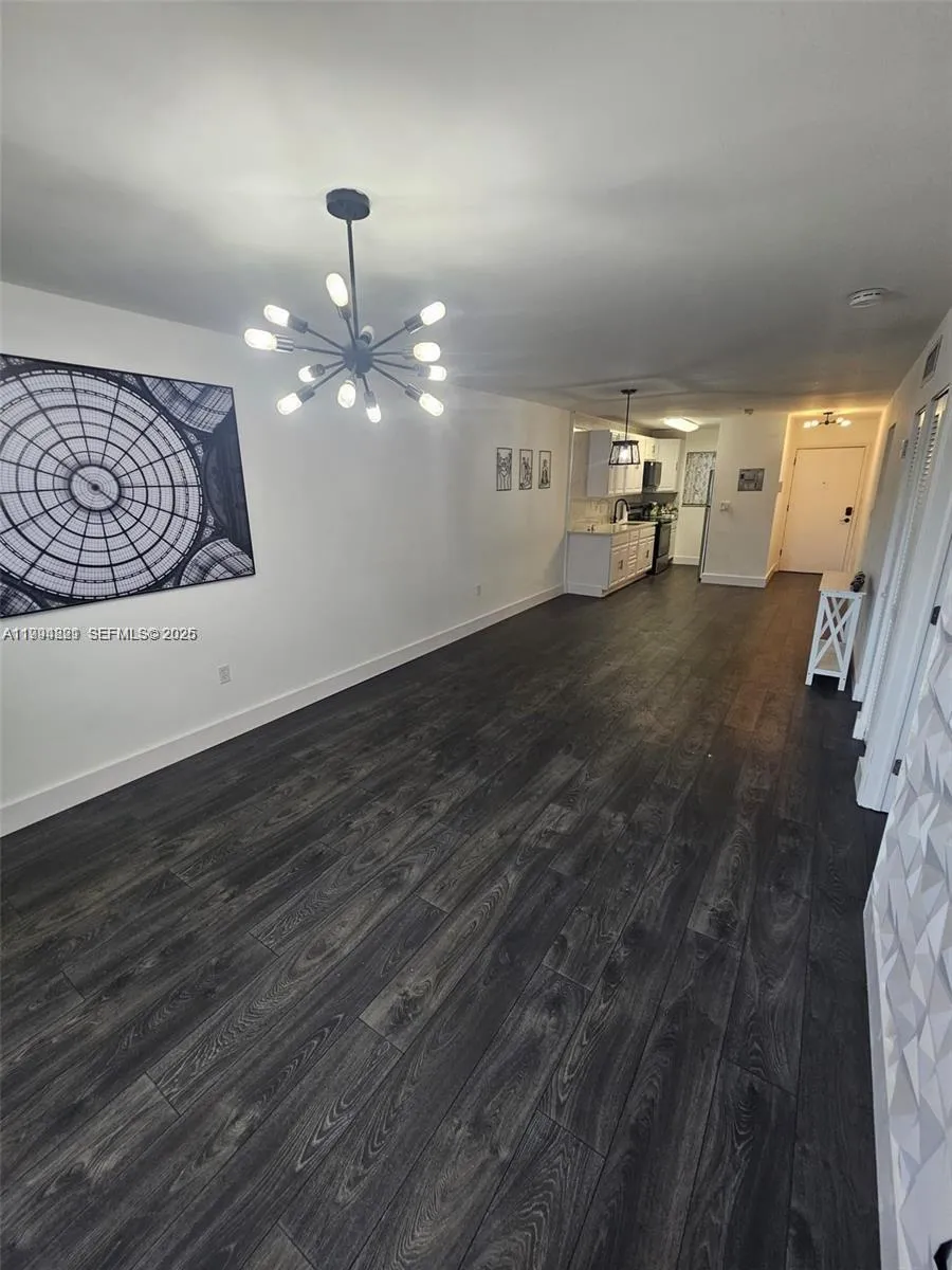 6055 W 19th 209, Hialeah, Florida 33012, Hialeah, Florida 33012, 2 Bedrooms Bedrooms, ,2 BathroomsBathrooms,Residential,For Sale,6055 W 19th 209, Hialeah, Florida 33012,A11994821