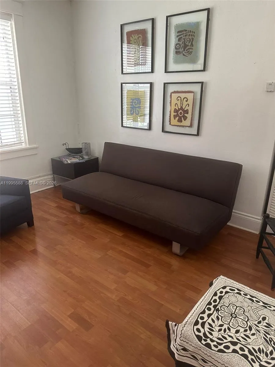 710 Pennsylvania Av 4, Miami Beach, Florida 33139, Miami Beach, Florida 33139, 1 Bedroom Bedrooms, ,1 BathroomBathrooms,Residential Lease,For Rent,710 Pennsylvania Av 4, Miami Beach, Florida 33139,A11995588