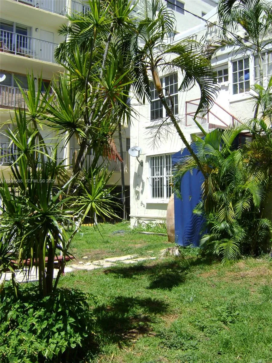 710 Pennsylvania Av 4, Miami Beach, Florida 33139, Miami Beach, Florida 33139, 1 Bedroom Bedrooms, ,1 BathroomBathrooms,Residential Lease,For Rent,710 Pennsylvania Av 4, Miami Beach, Florida 33139,A11995588