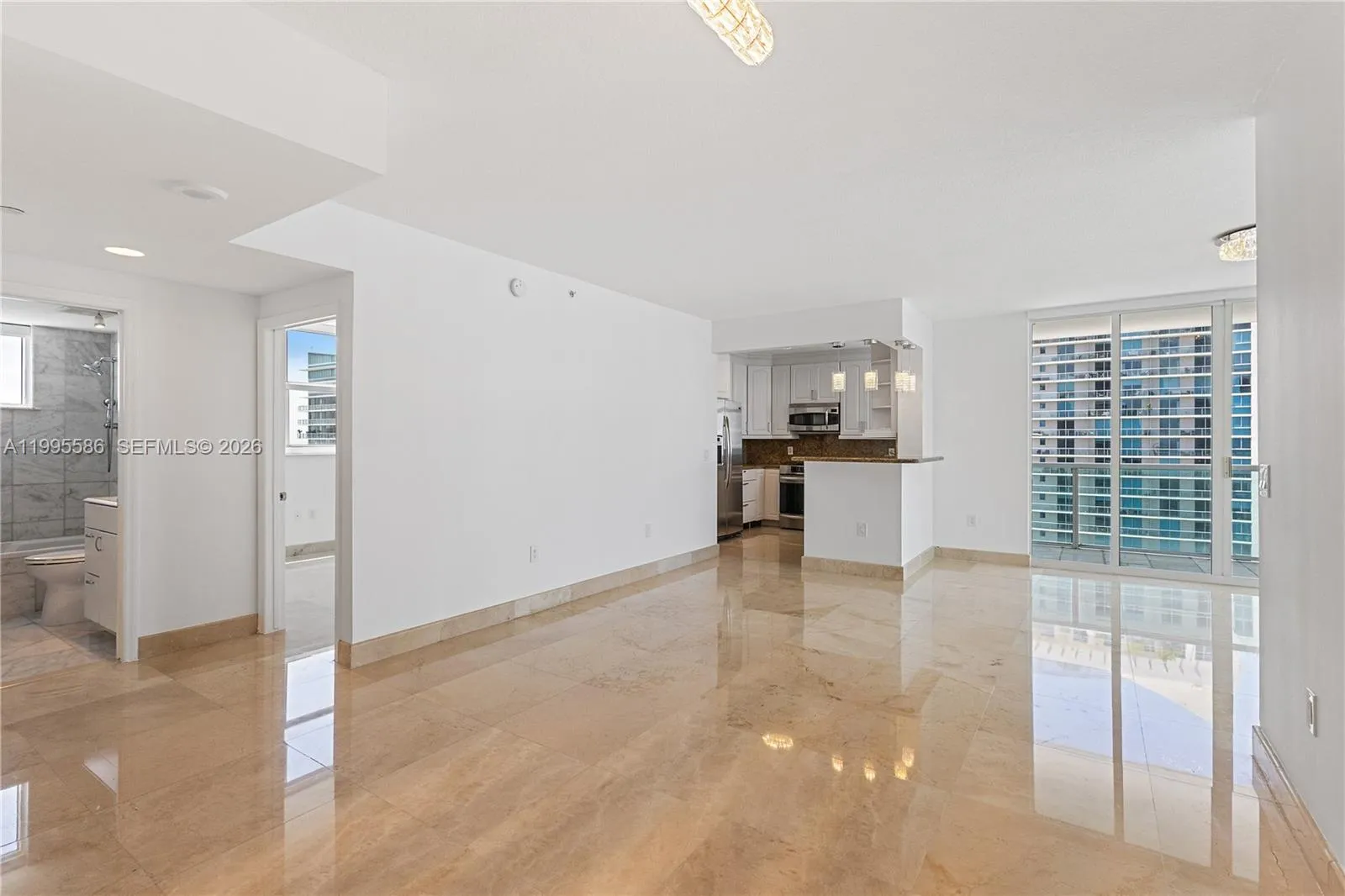 1250 S Miami Ave 3506, Miami, Florida 33130, Miami, Florida 33130, 3 Bedrooms Bedrooms, ,2 BathroomsBathrooms,Residential,For Sale,1250 S Miami Ave 3506, Miami, Florida 33130,A11995586