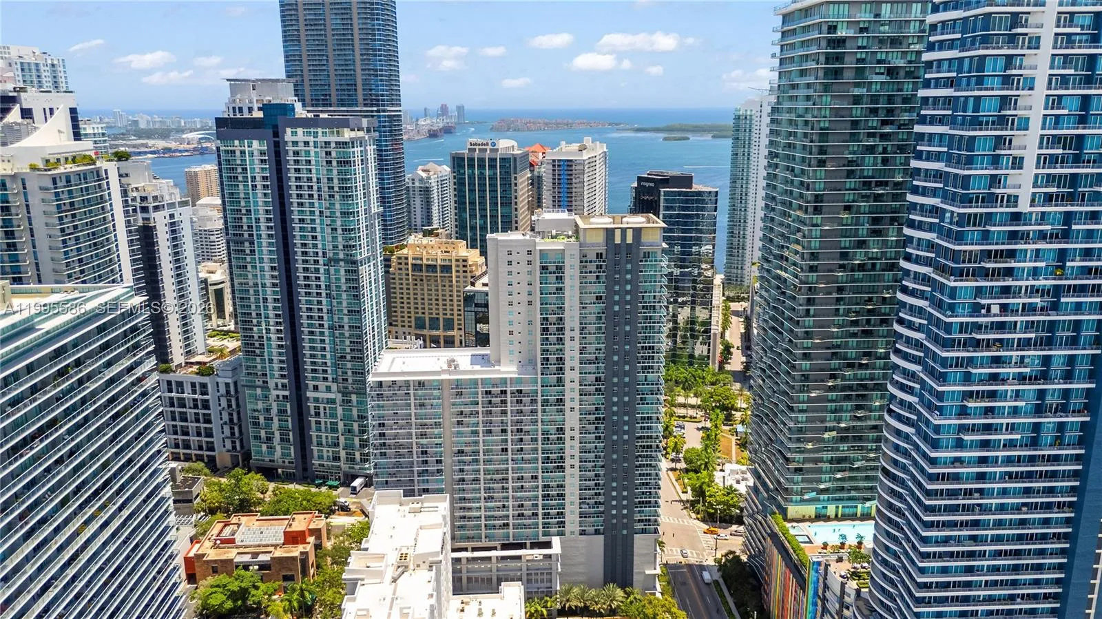 1250 S Miami Ave 3506, Miami, Florida 33130, Miami, Florida 33130, 3 Bedrooms Bedrooms, ,2 BathroomsBathrooms,Residential,For Sale,1250 S Miami Ave 3506, Miami, Florida 33130,A11995586
