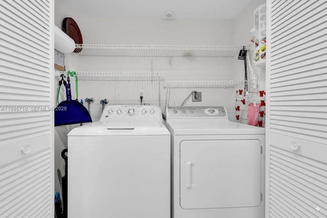 3301 S Palm Aire Dr 106, Pompano Beach, Florida 33, Pompano Beach, Florida 33069, 2 Bedrooms Bedrooms, ,2 BathroomsBathrooms,Residential,For Sale,3301 S Palm Aire Dr 106, Pompano Beach, Florida 33,A11995710