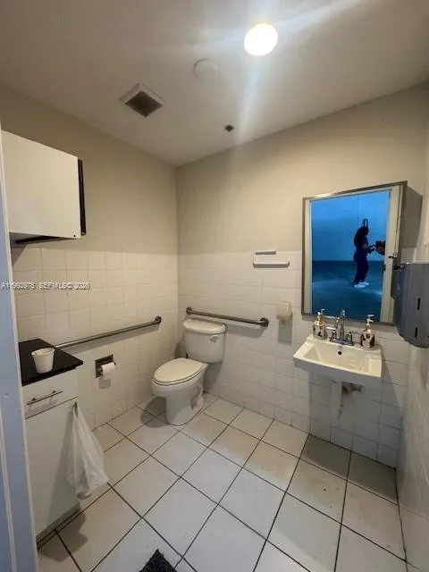 13860 Sw 143rd Ct 1, Miami, Florida 33186, Miami, Florida 33186, ,Commercial Lease,For Rent,13860 Sw 143rd Ct 1, Miami, Florida 33186,A11992976