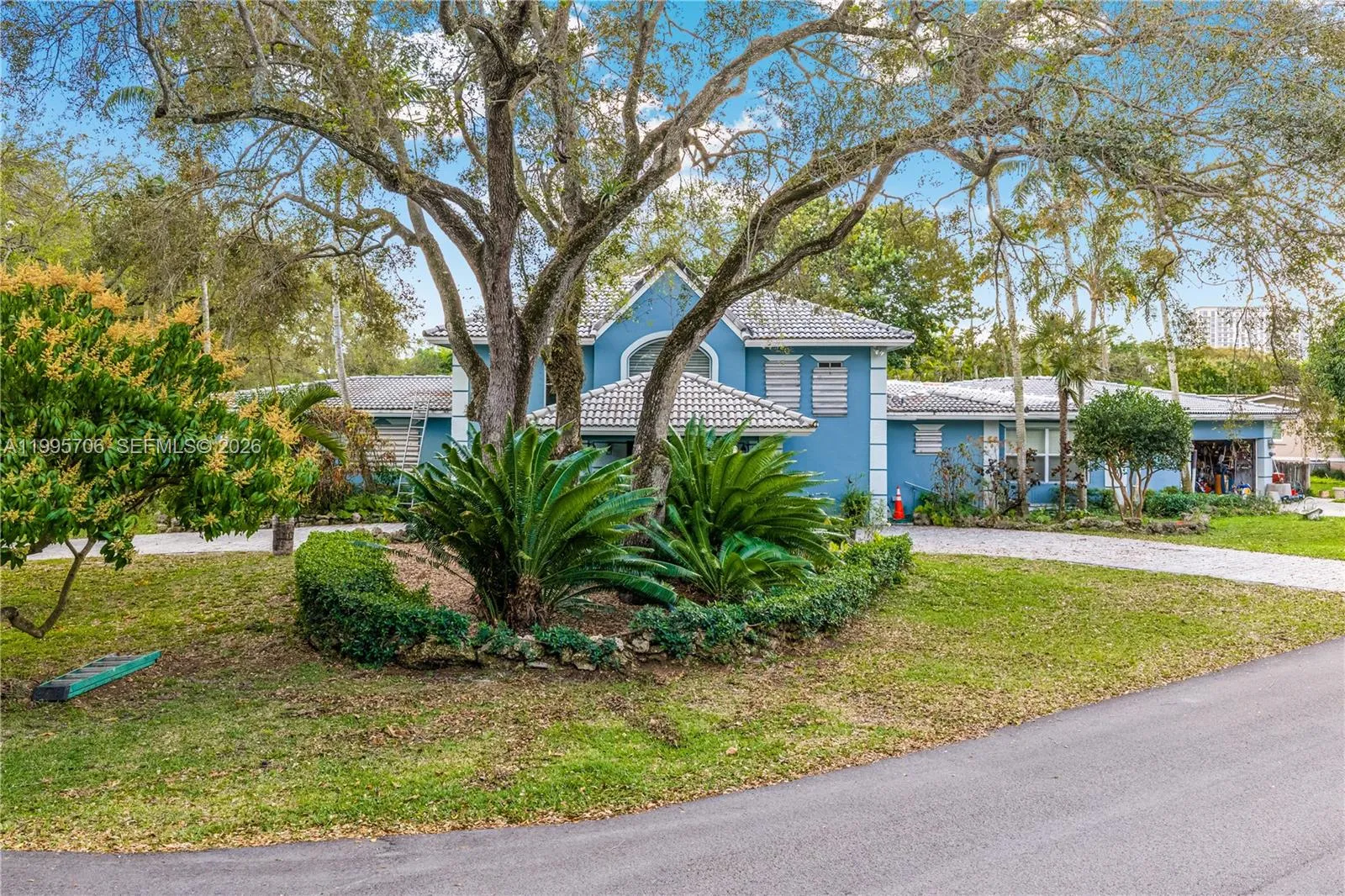 9200 Sw 70th Ave, Pinecrest, Florida 33156, Pinecrest, Florida 33156, 4 Bedrooms Bedrooms, ,4 BathroomsBathrooms,Residential,For Sale,9200 Sw 70th Ave, Pinecrest, Florida 33156,A11995706
